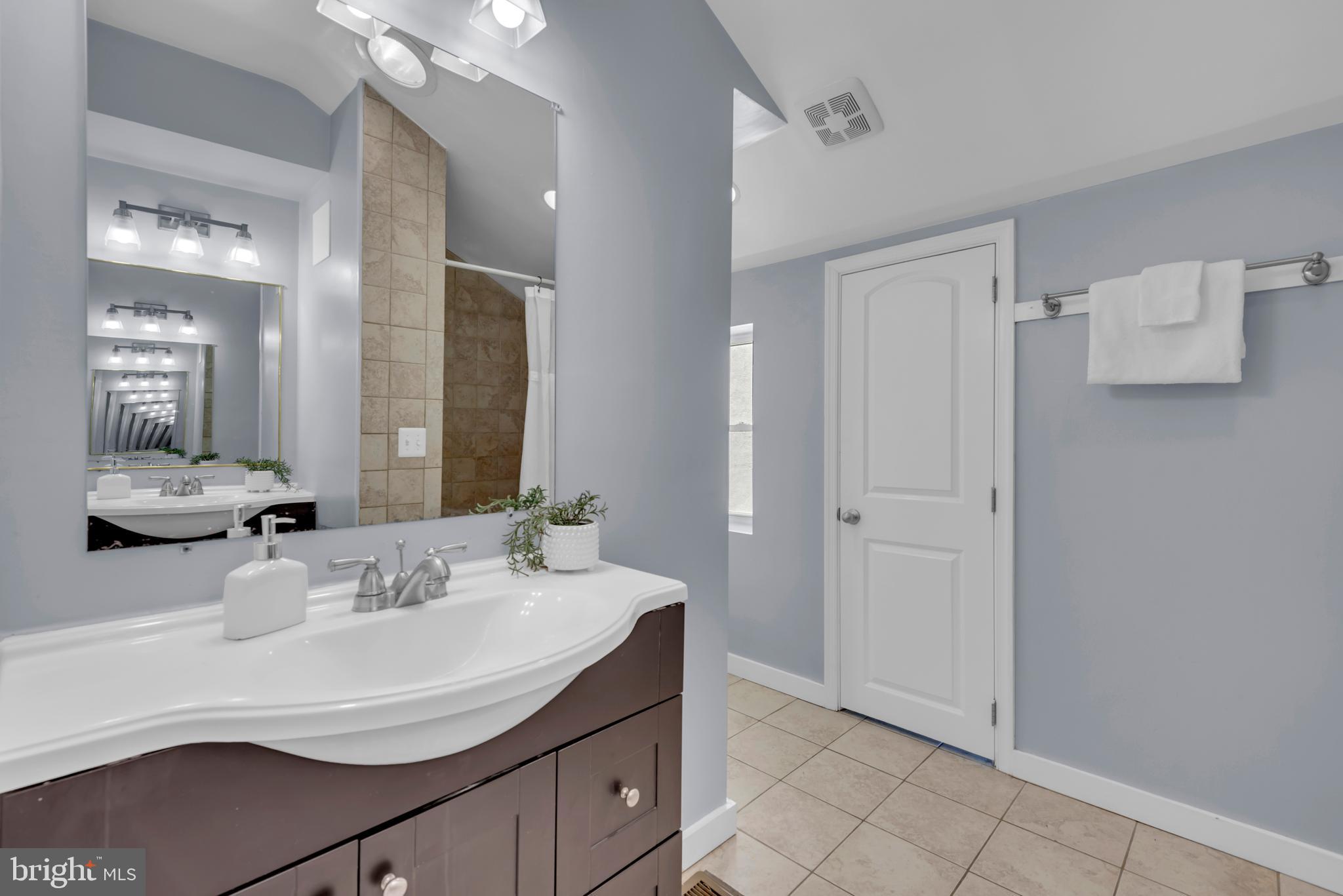 MOUNT CLARE - Residential