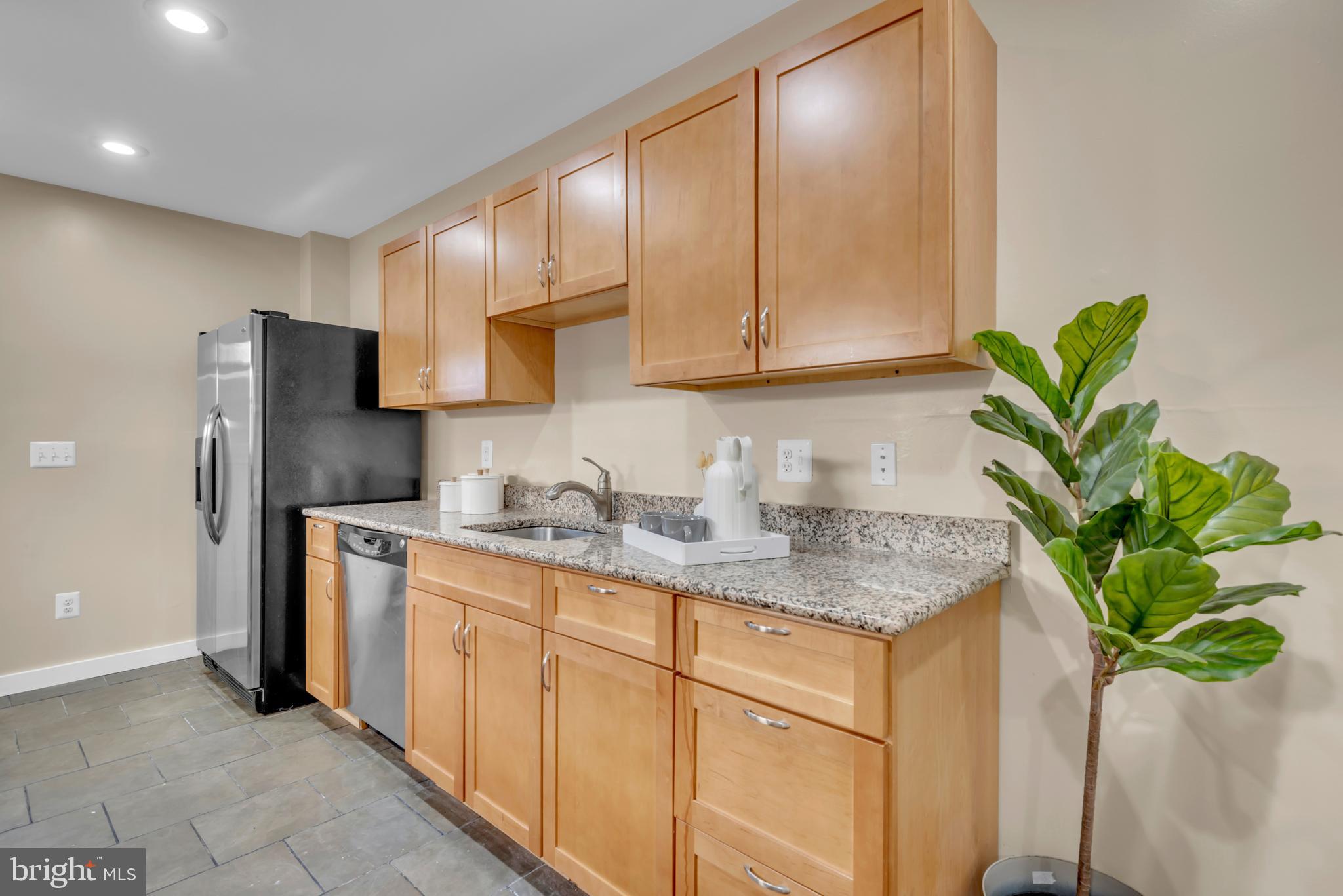 MOUNT CLARE - Residential