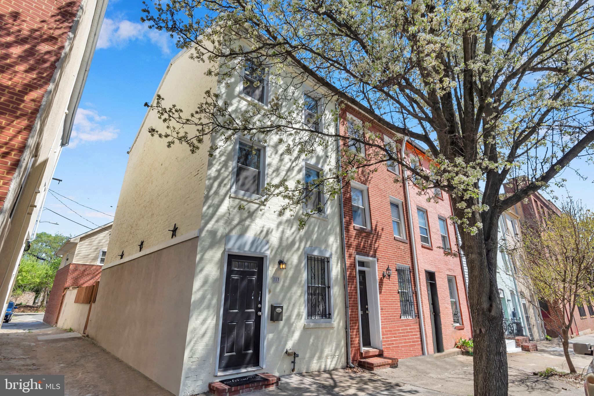 Offer Deadline Tuesday April 15th @12 noon. This beautiful 3 level end unit townhome in Mount Clare has 3 bedrooms and 2 full baths. Freshly painted throughout, this home features a spacious living room with recessed lighting. The primary suite on the top floor has two closets with a large bathroom with double vanities and a walk-in shower. Recess lighting and hardwood floors throughout the entire property. The kitchen features stainless steel appliances, built-in microwave, granite countertops, and ceramic tile flooring. Heated floors in kitchen. Separate heating unit in living room. Patio offers privacy and space for leisure and entertainment. Basement includes sump pump and can be used for storage. Schedule your showing today!