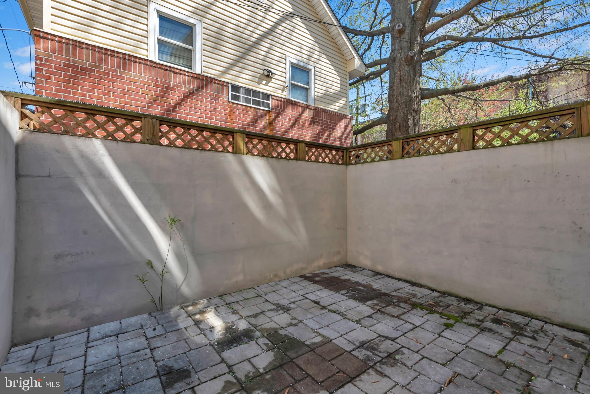 MOUNT CLARE - Residential