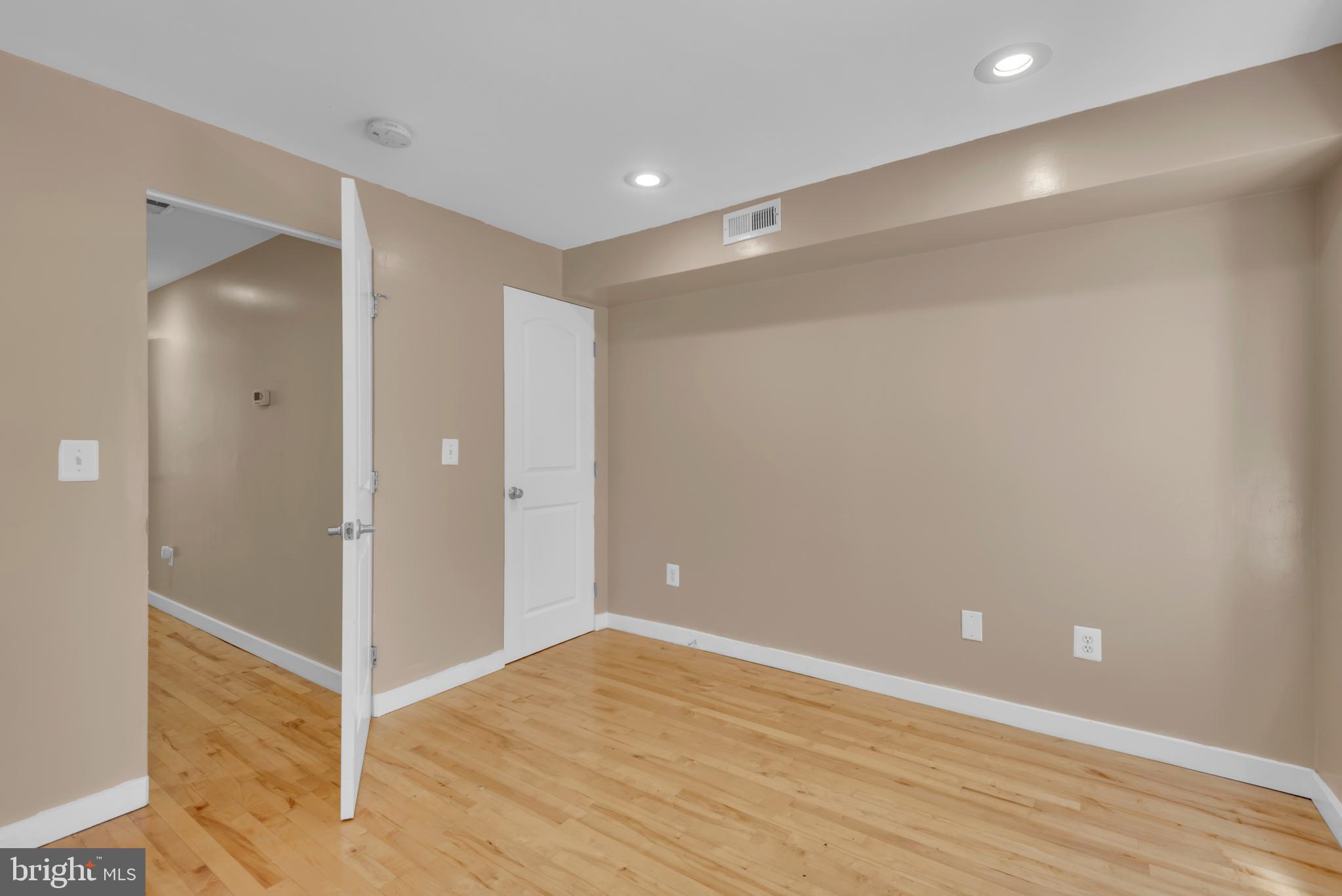 MOUNT CLARE - Residential