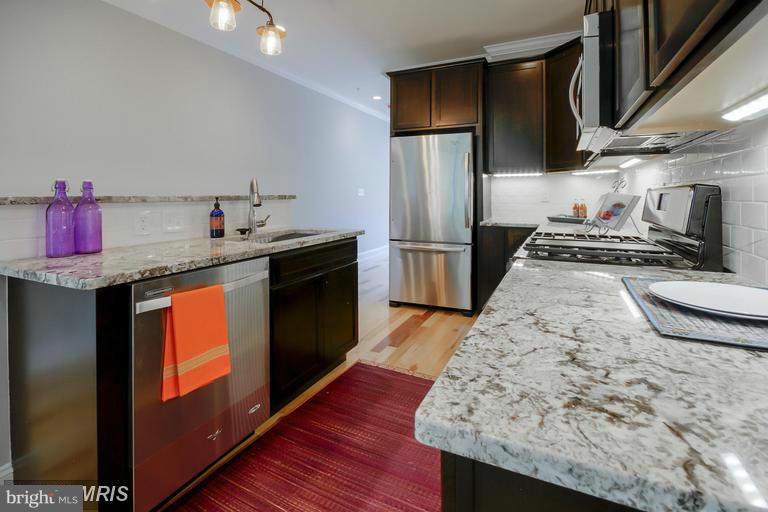 HAMPDEN HISTORIC DISTRICT - Residential