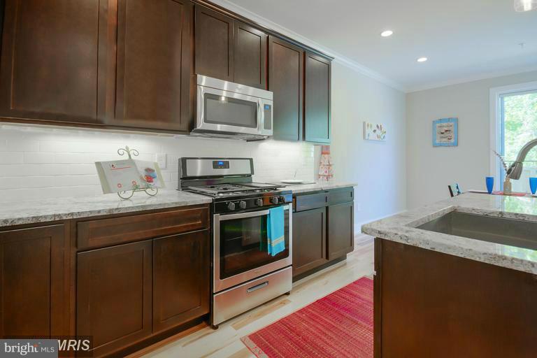 HAMPDEN HISTORIC DISTRICT - Residential