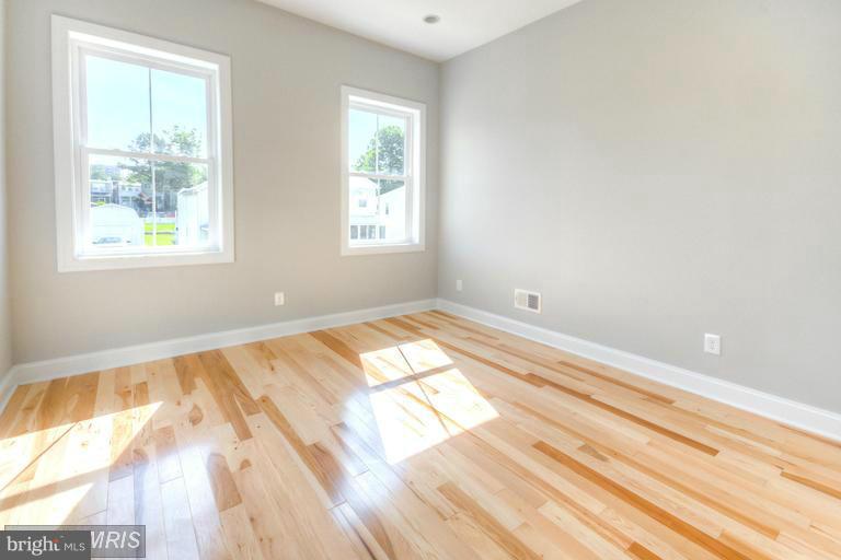 HAMPDEN HISTORIC DISTRICT - Residential