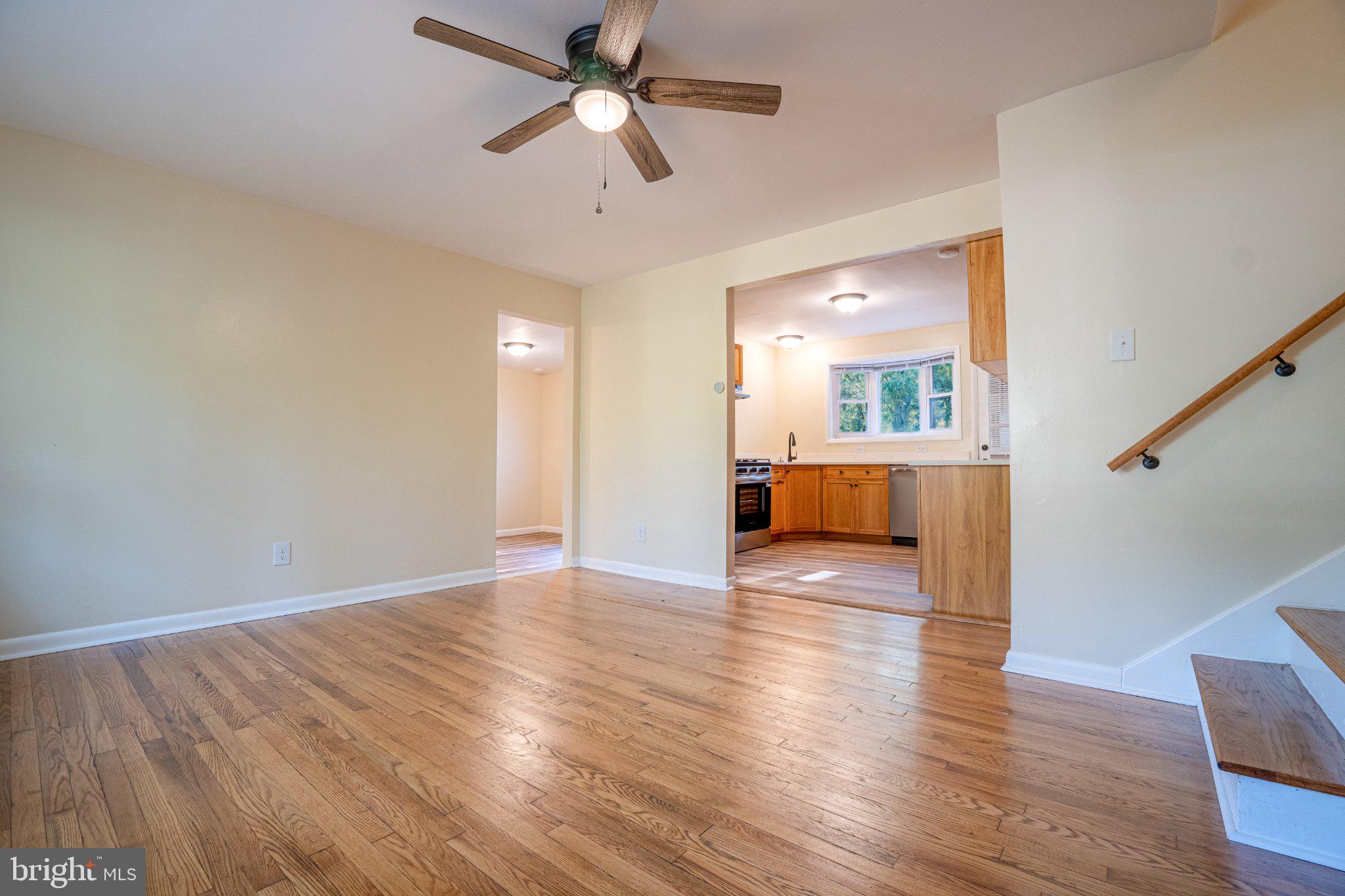 324 E KEY DRIVE