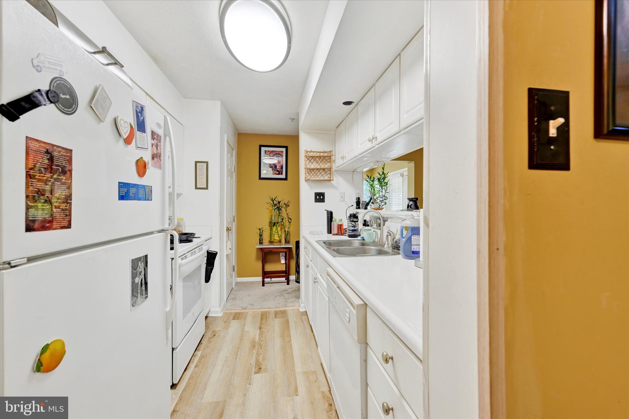 GREENSPRING EAST - Residential