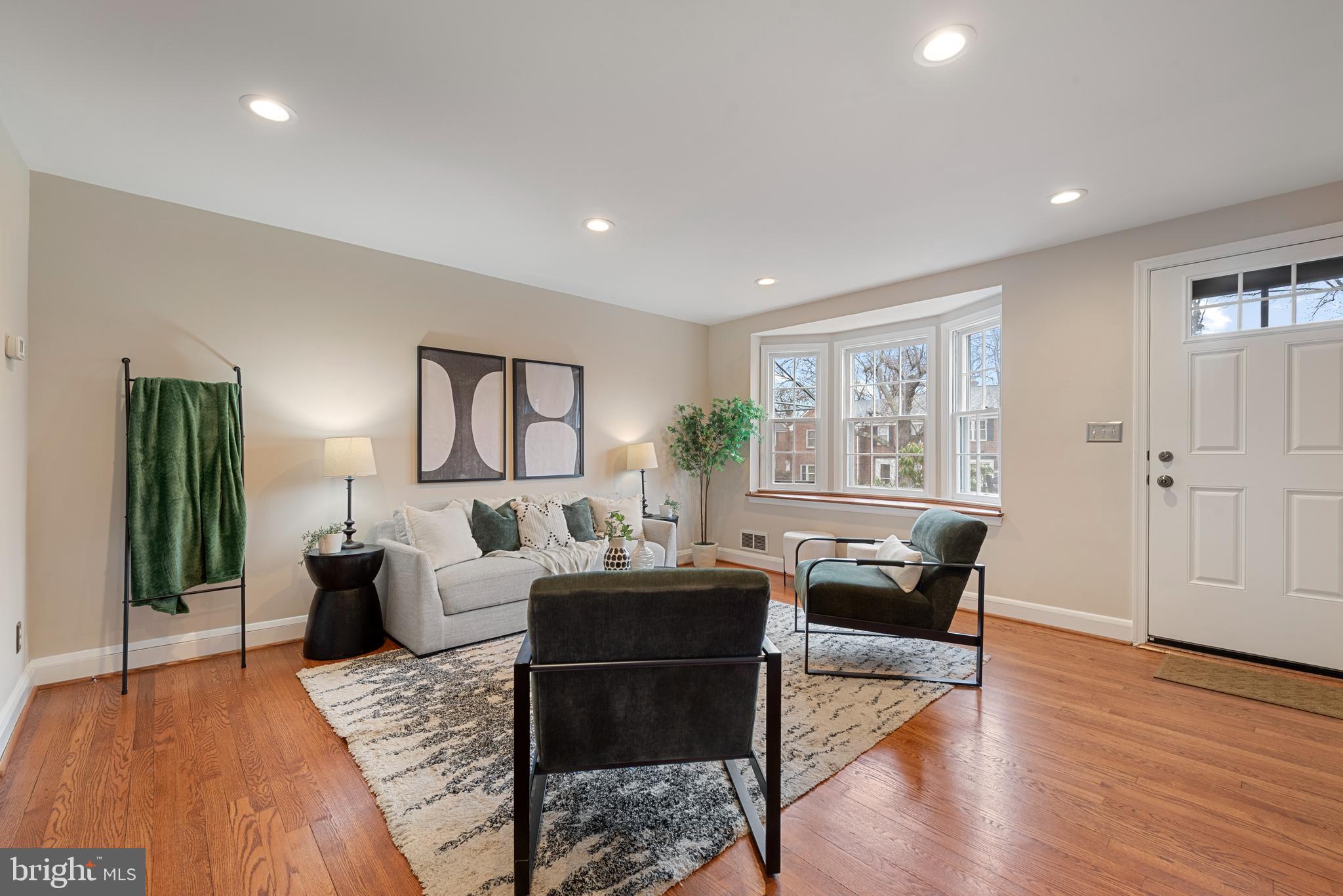 RODGERS FORGE - Residential