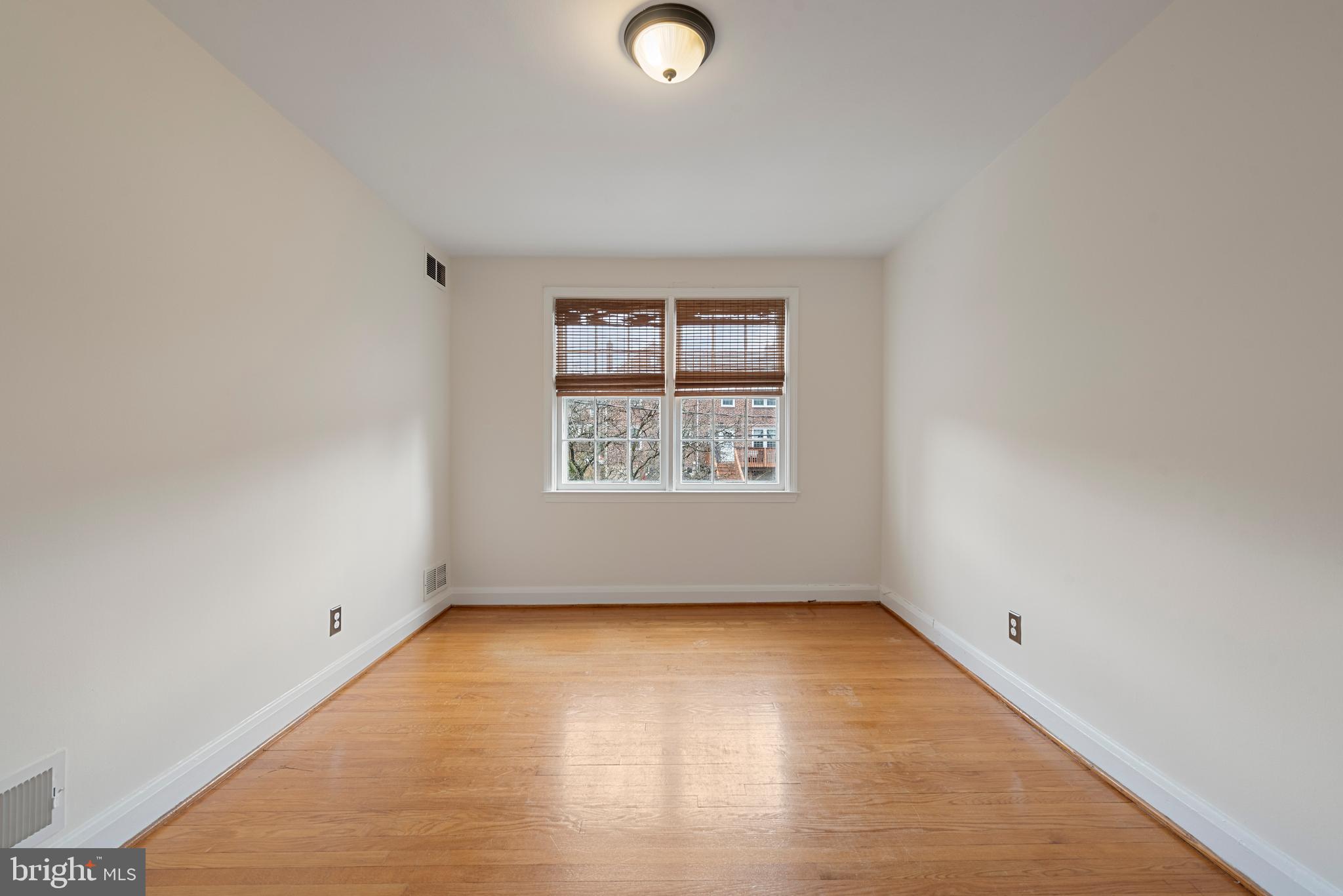 RODGERS FORGE - Residential