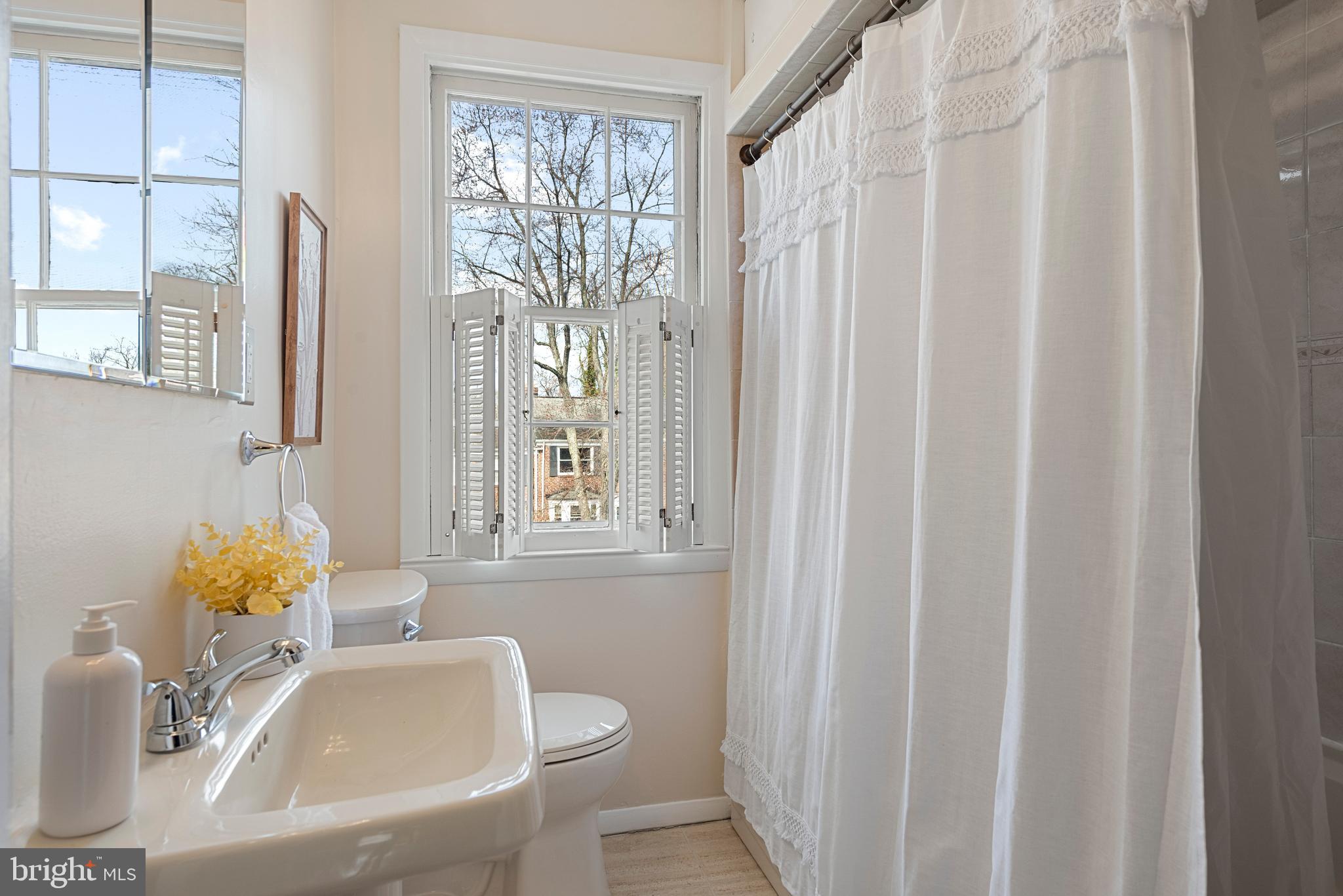 RODGERS FORGE - Residential