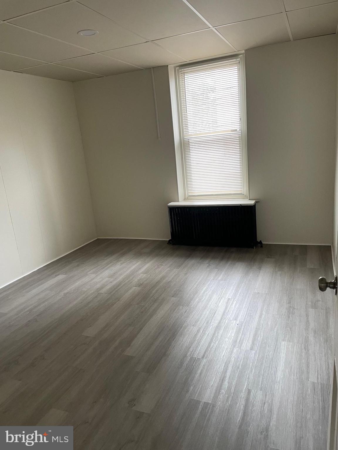 RESIDENTIAL - Residential Lease