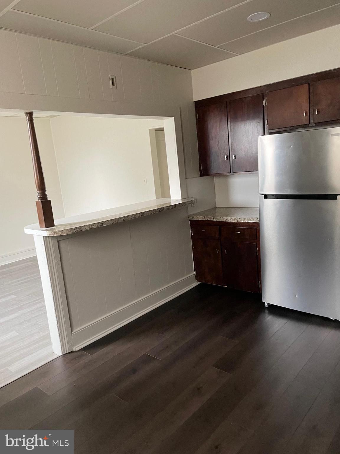 RESIDENTIAL - Residential Lease