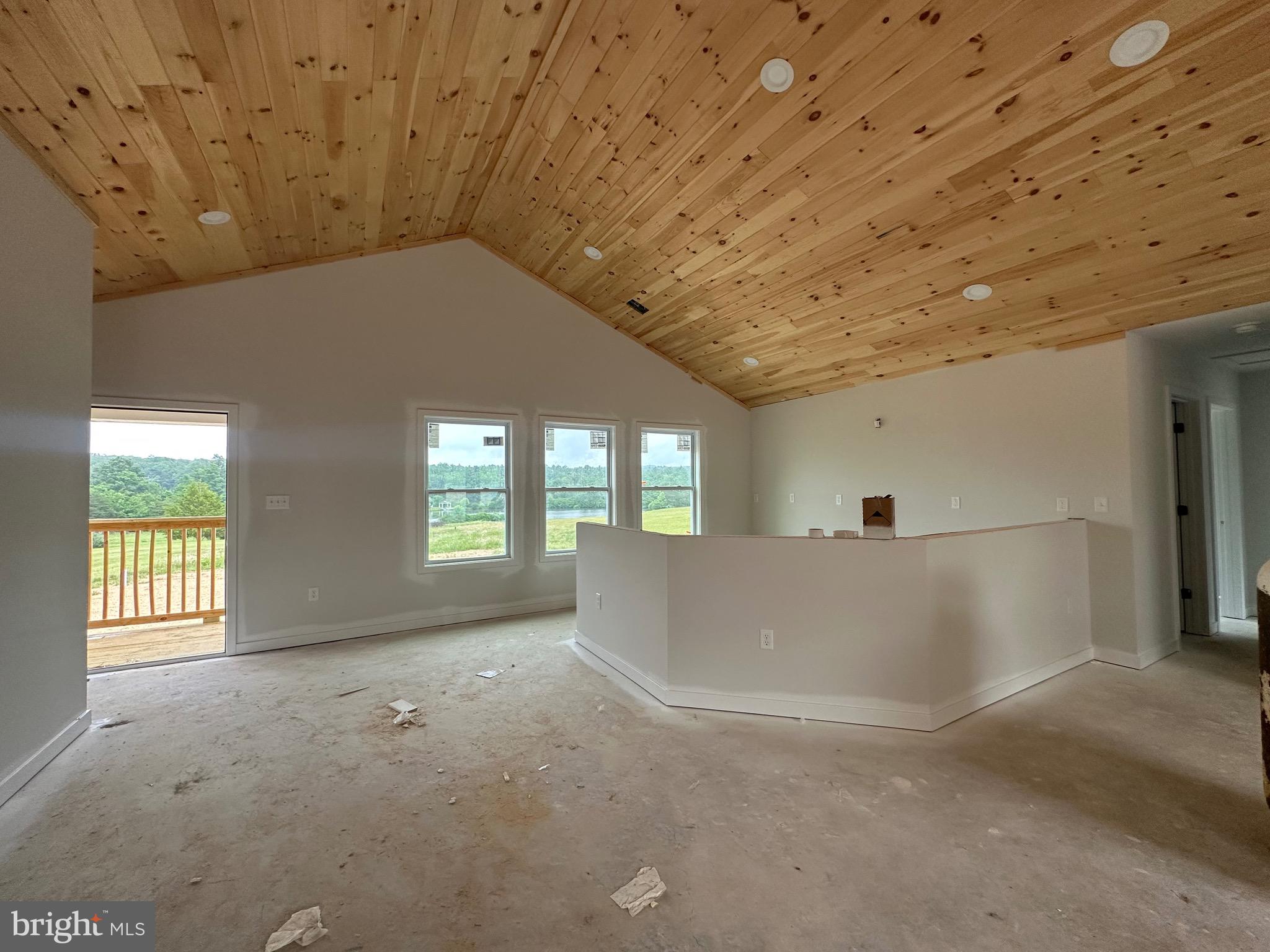 QUAKER LAKE SUBDIVISION - Residential