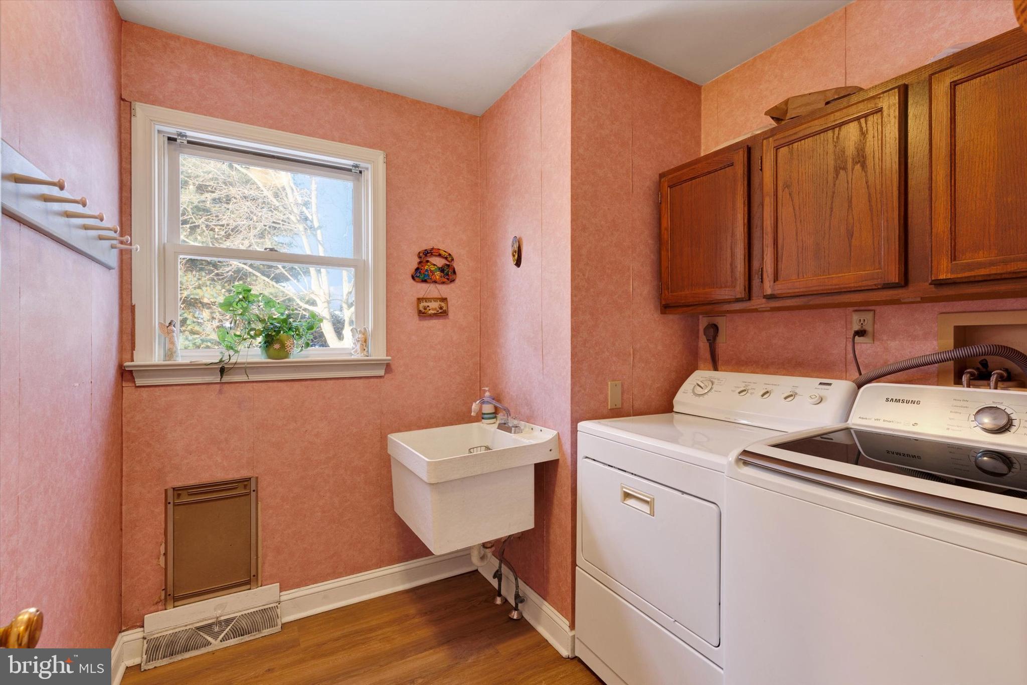 WEATHERBURN - Residential