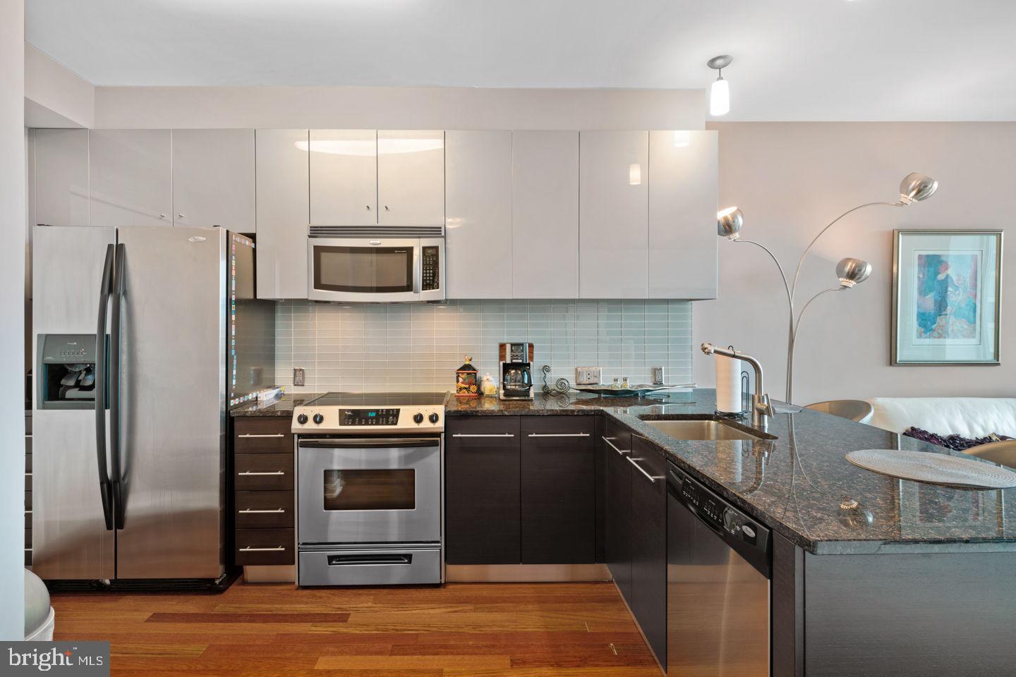 RITTENHOUSE SQUARE - Residential