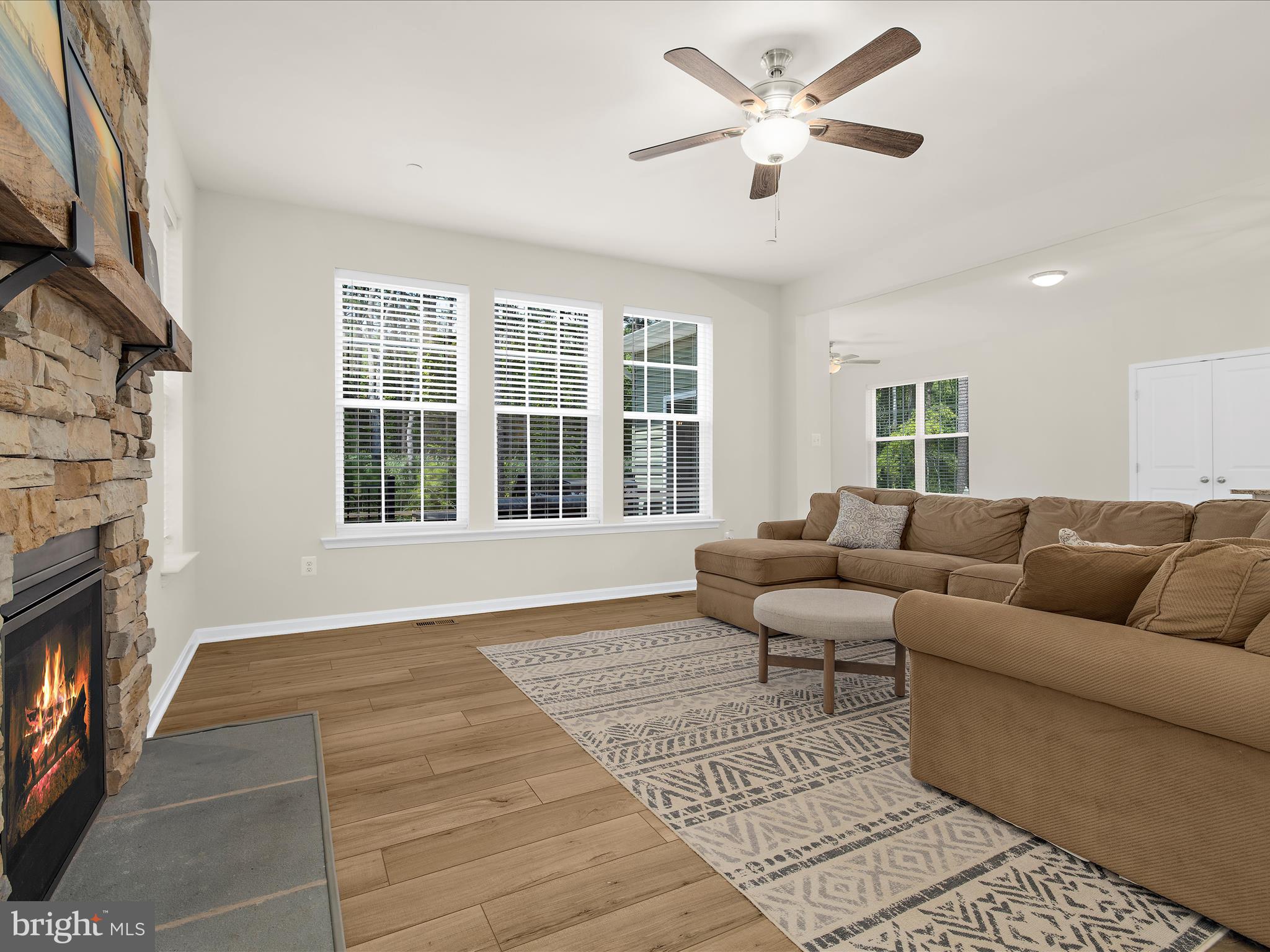 ROMANCOKE ON THE BAY - Residential