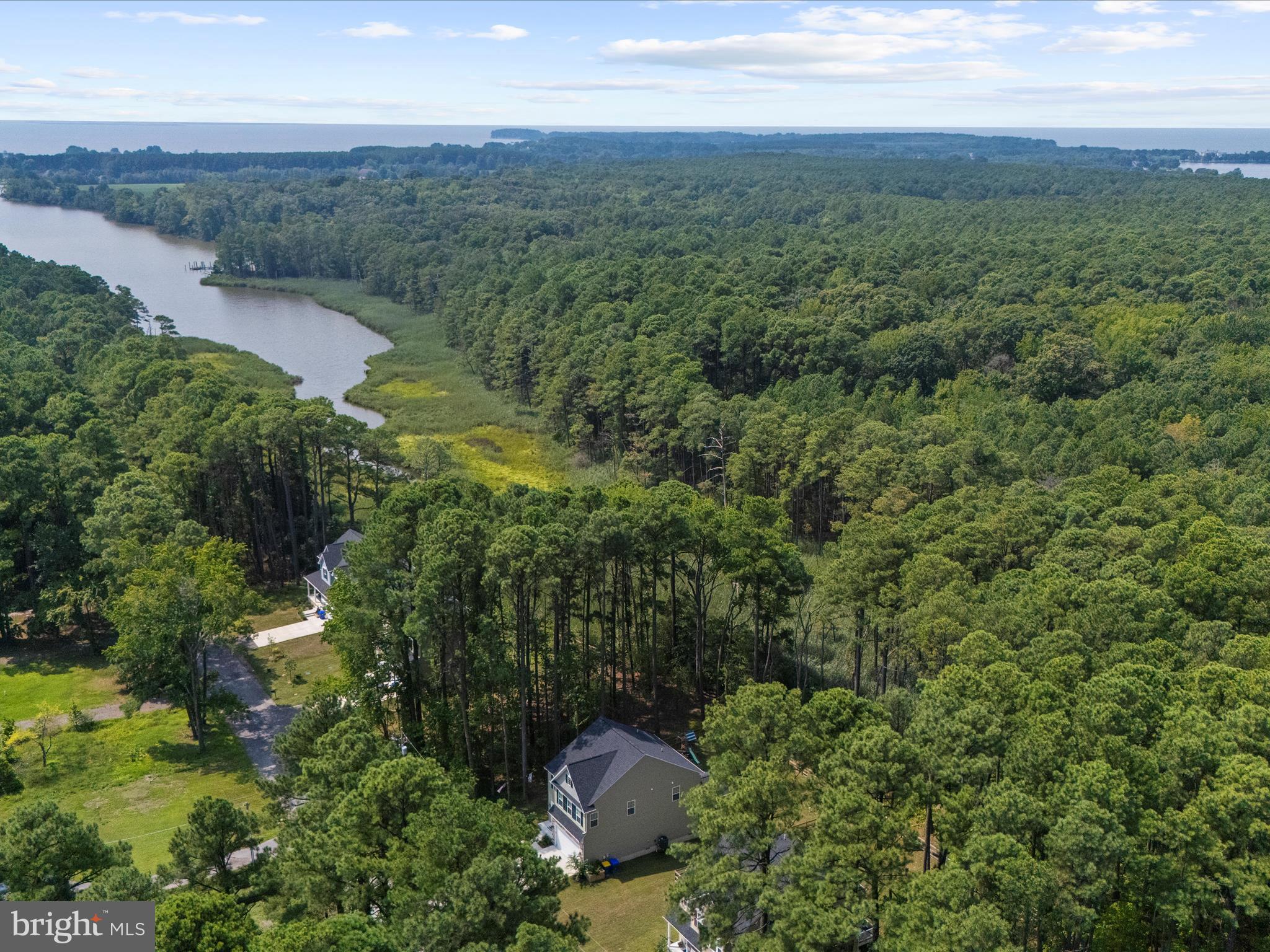 ROMANCOKE ON THE BAY - Residential