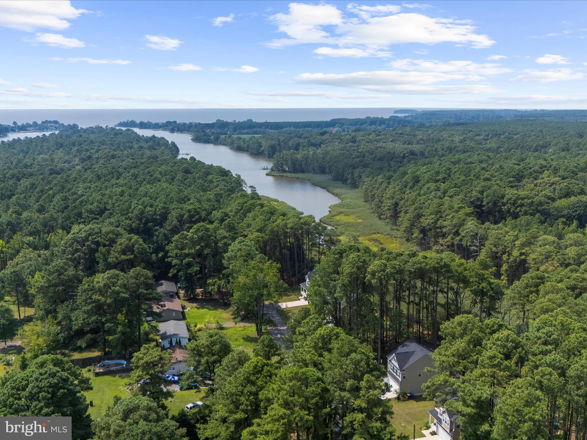 ROMANCOKE ON THE BAY - Residential