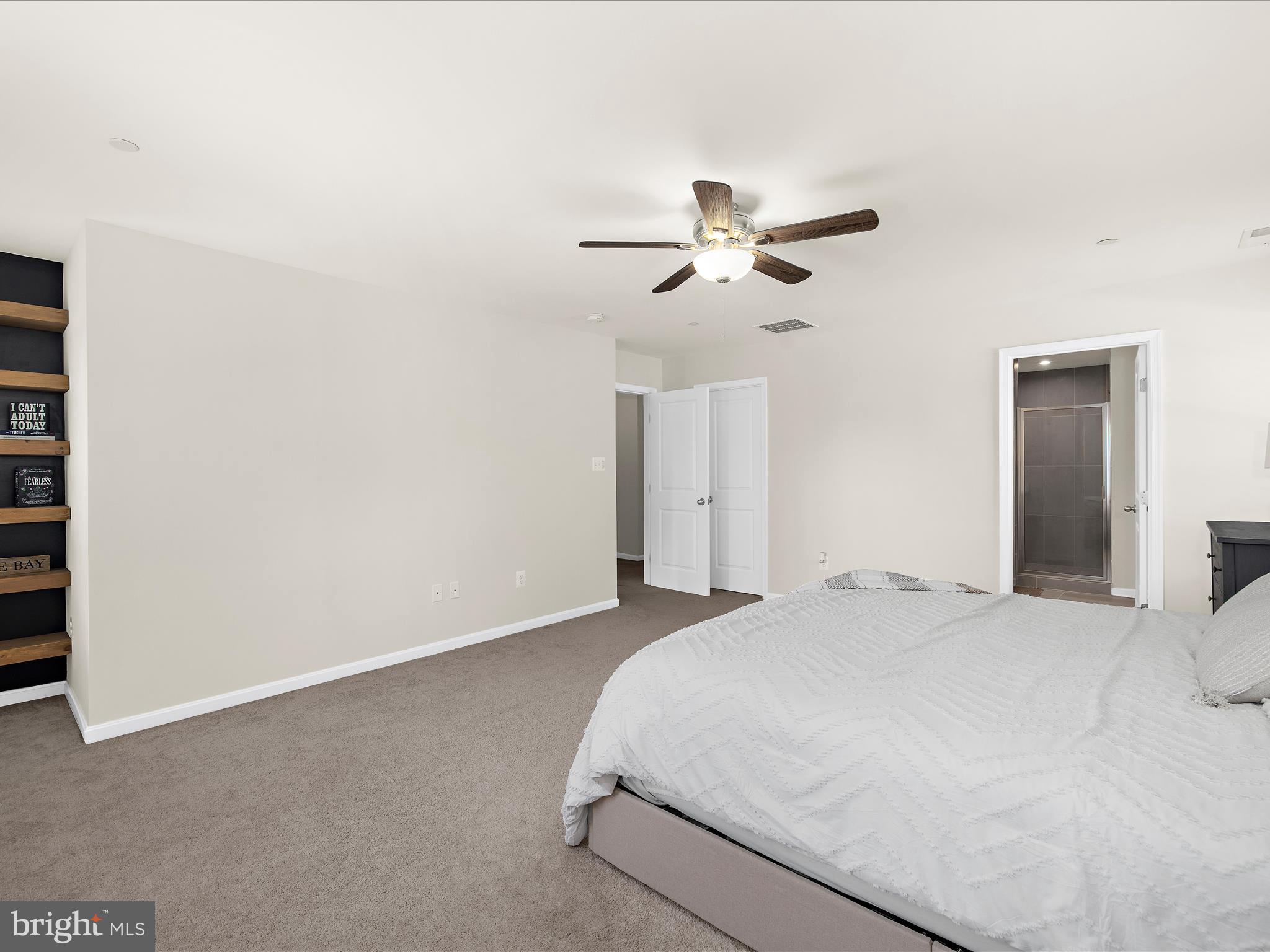 ROMANCOKE ON THE BAY - Residential