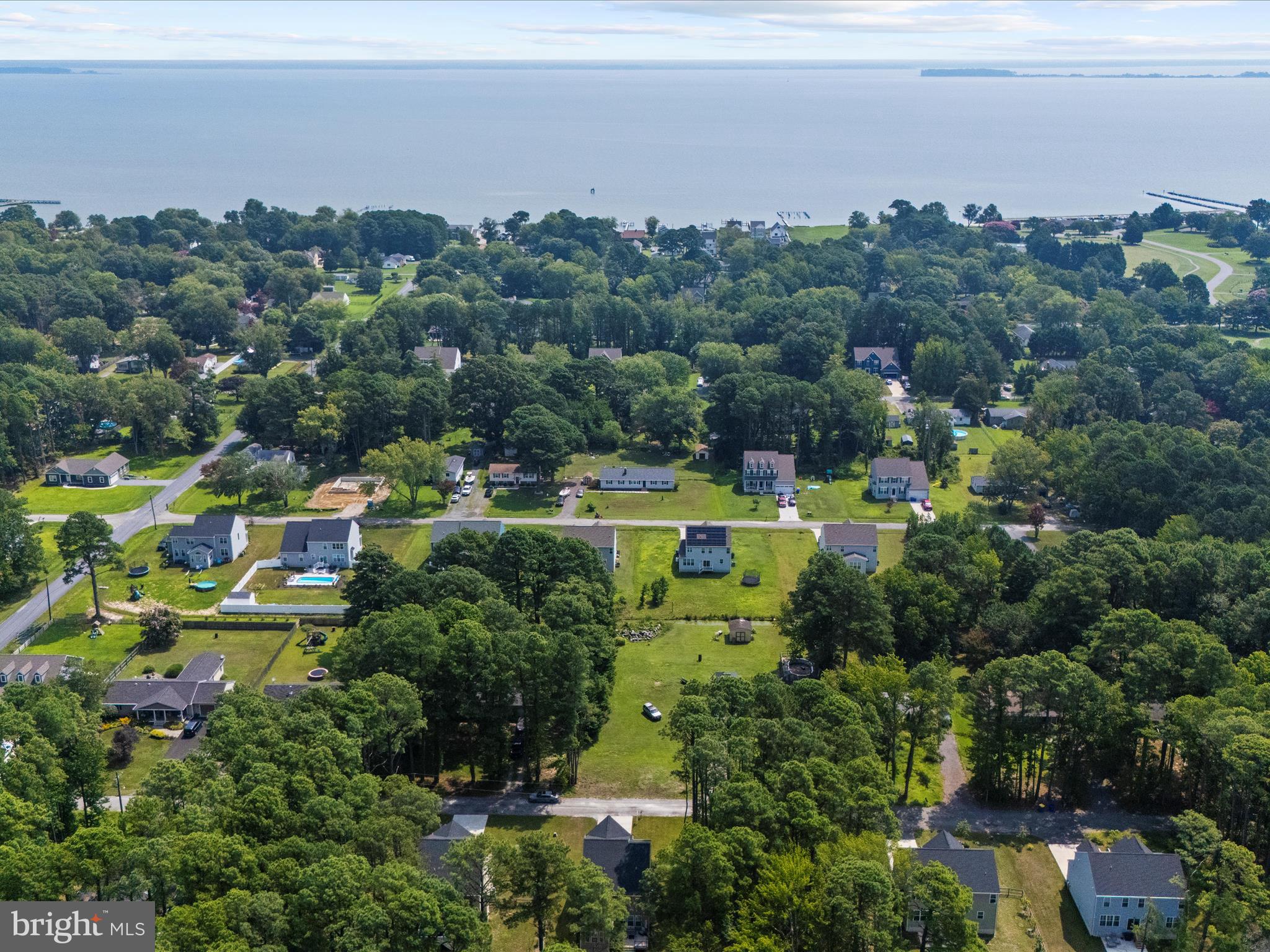 ROMANCOKE ON THE BAY - Residential