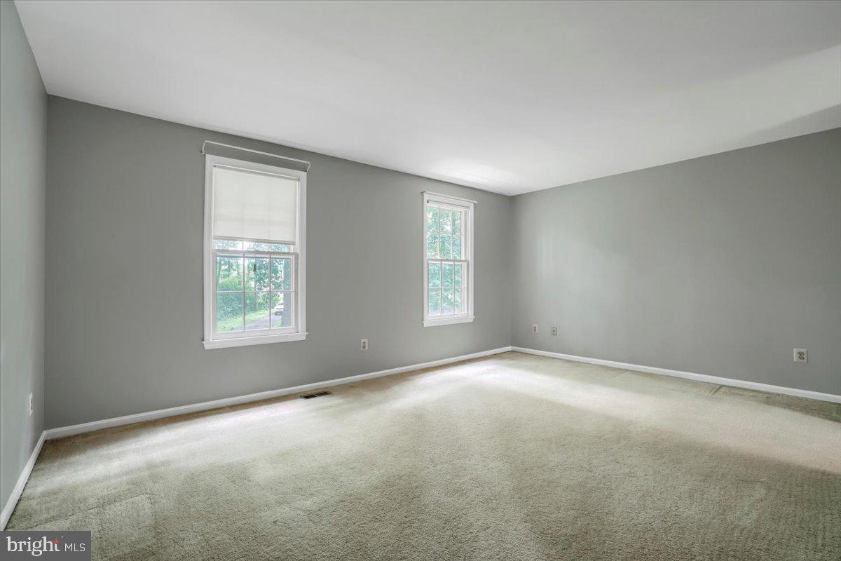 TIMBERLAKE ESTATES - Residential