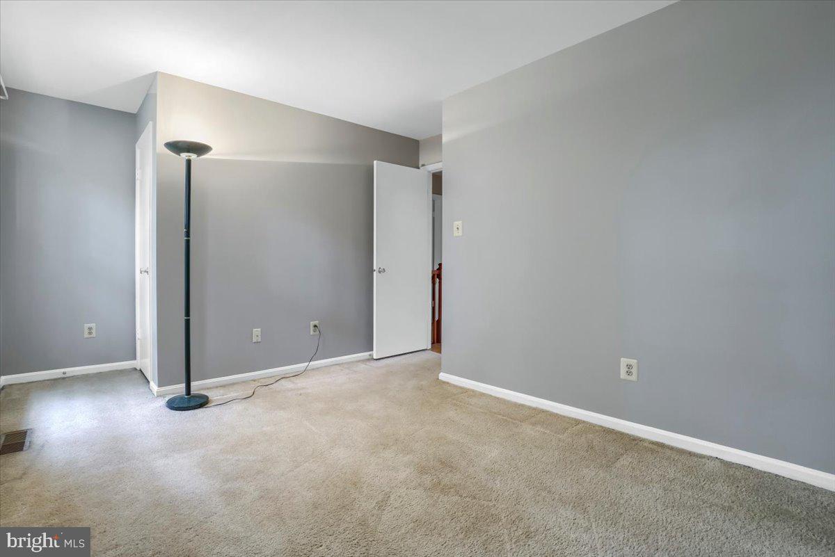 TIMBERLAKE ESTATES - Residential