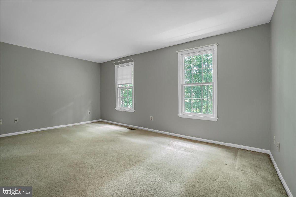 TIMBERLAKE ESTATES - Residential