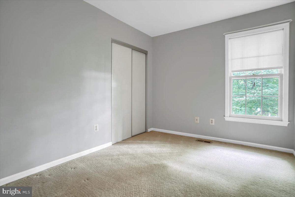 TIMBERLAKE ESTATES - Residential