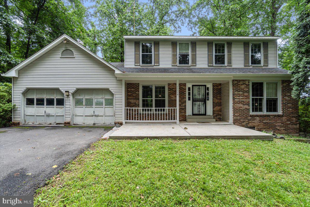 TIMBERLAKE ESTATES - Residential