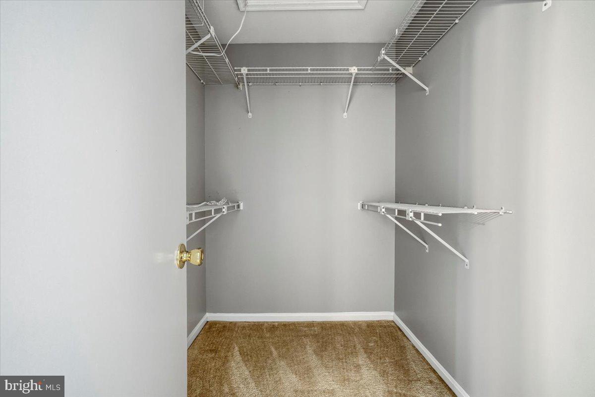 TIMBERLAKE ESTATES - Residential