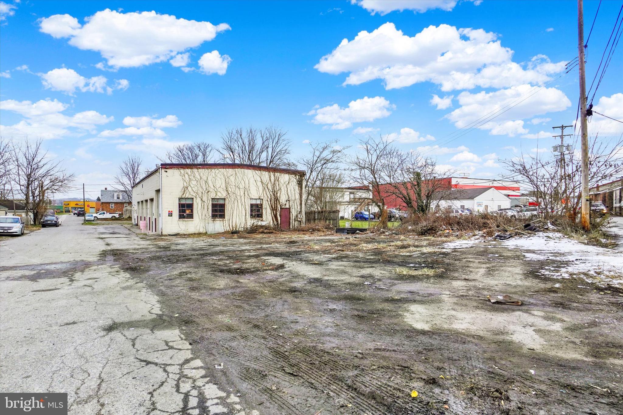 1006 MT ROSE REAR AVENUE 2