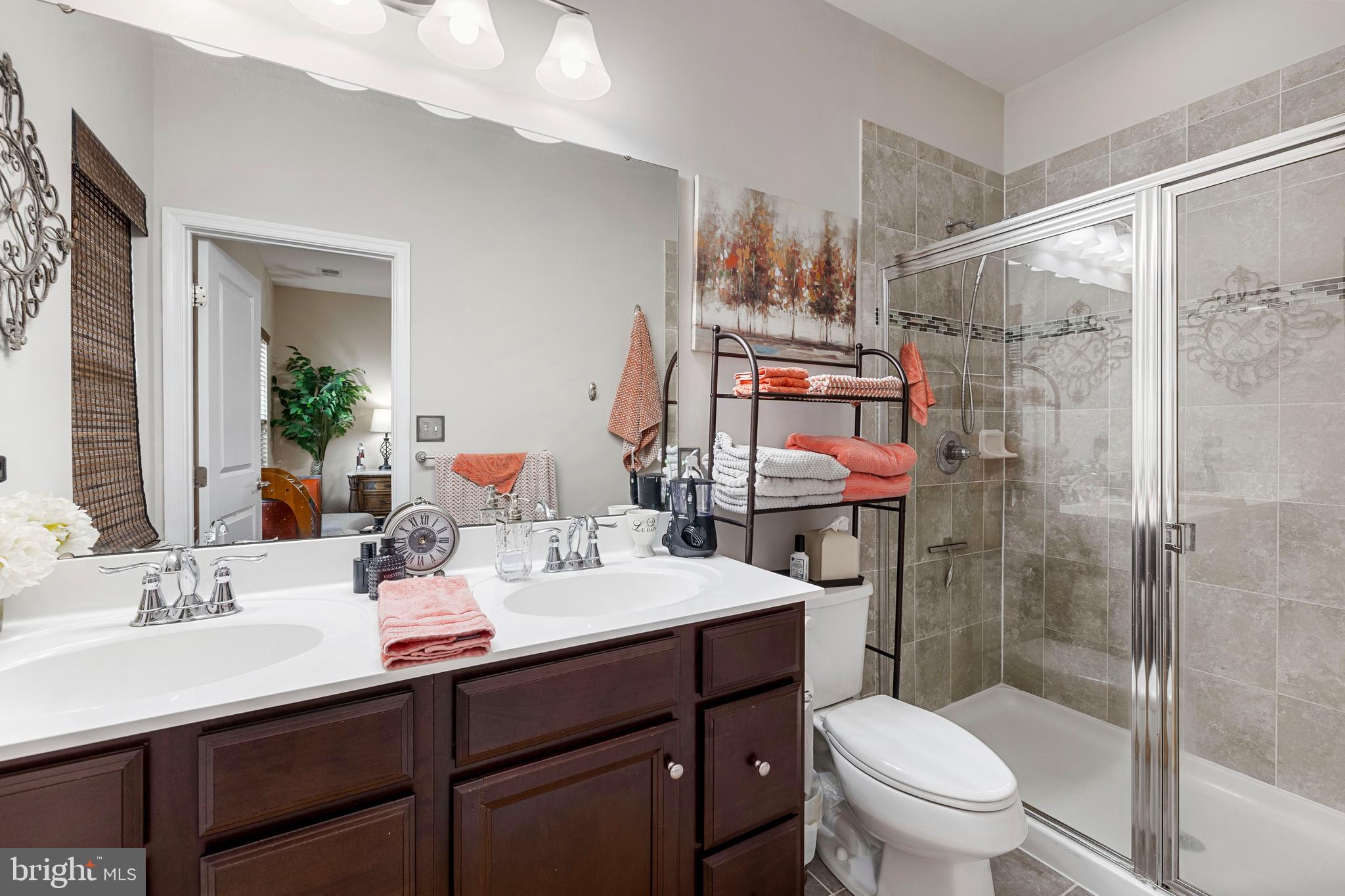 ENCLAVE AT QUARRY PLACE - Residential Lease