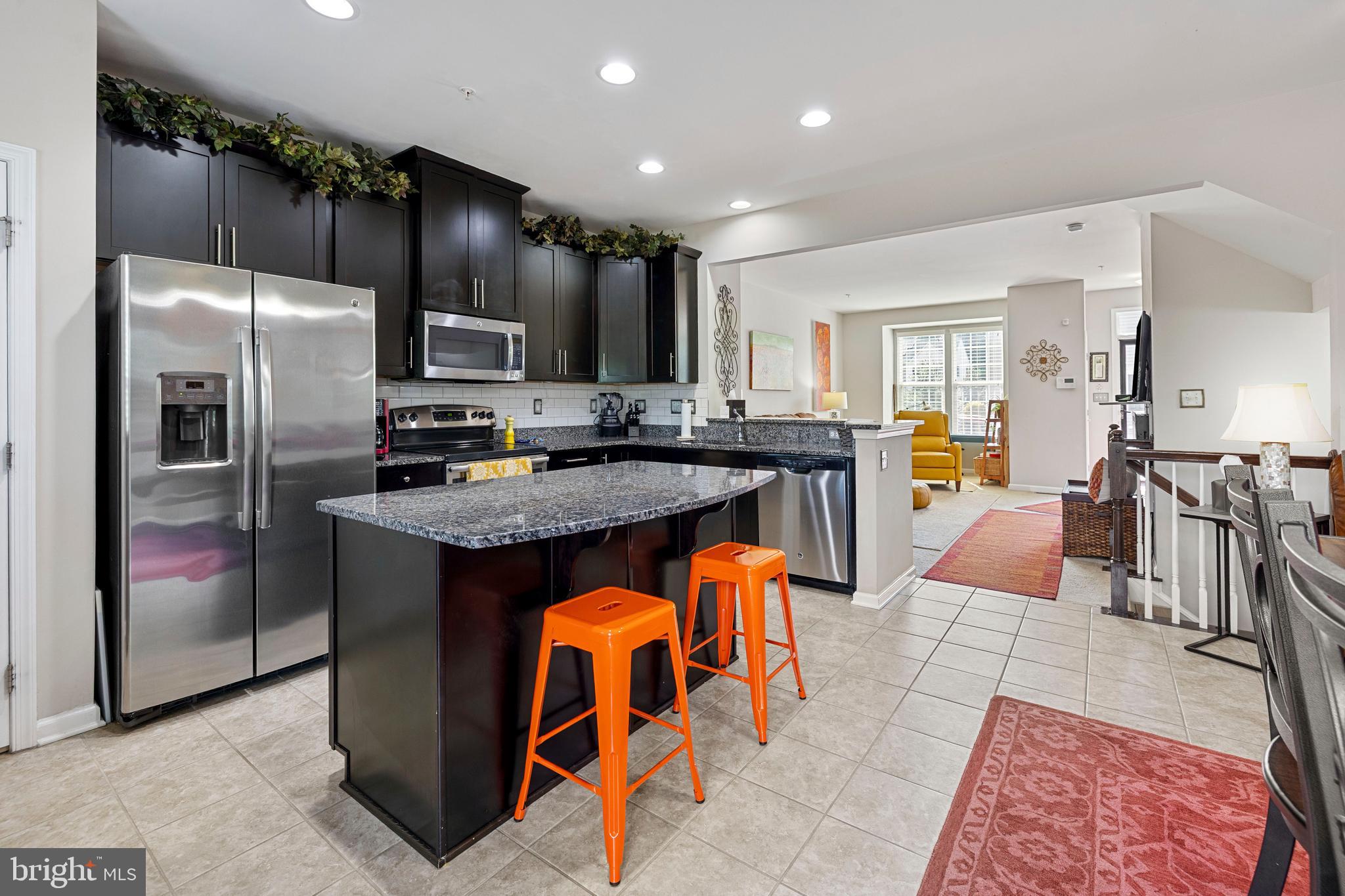 ENCLAVE AT QUARRY PLACE - Residential Lease