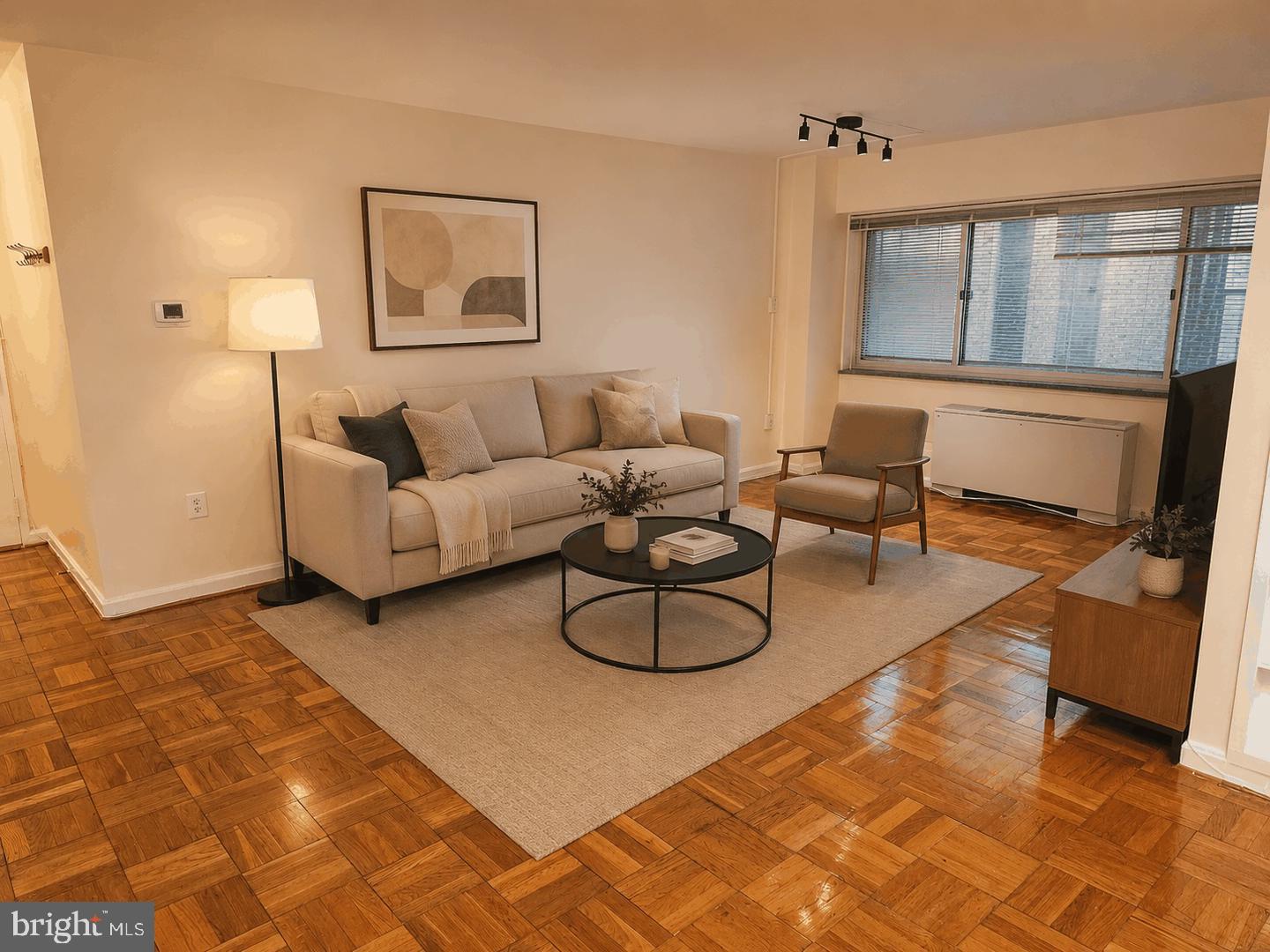 5315 CONNECTICUT AVENUE NW 304