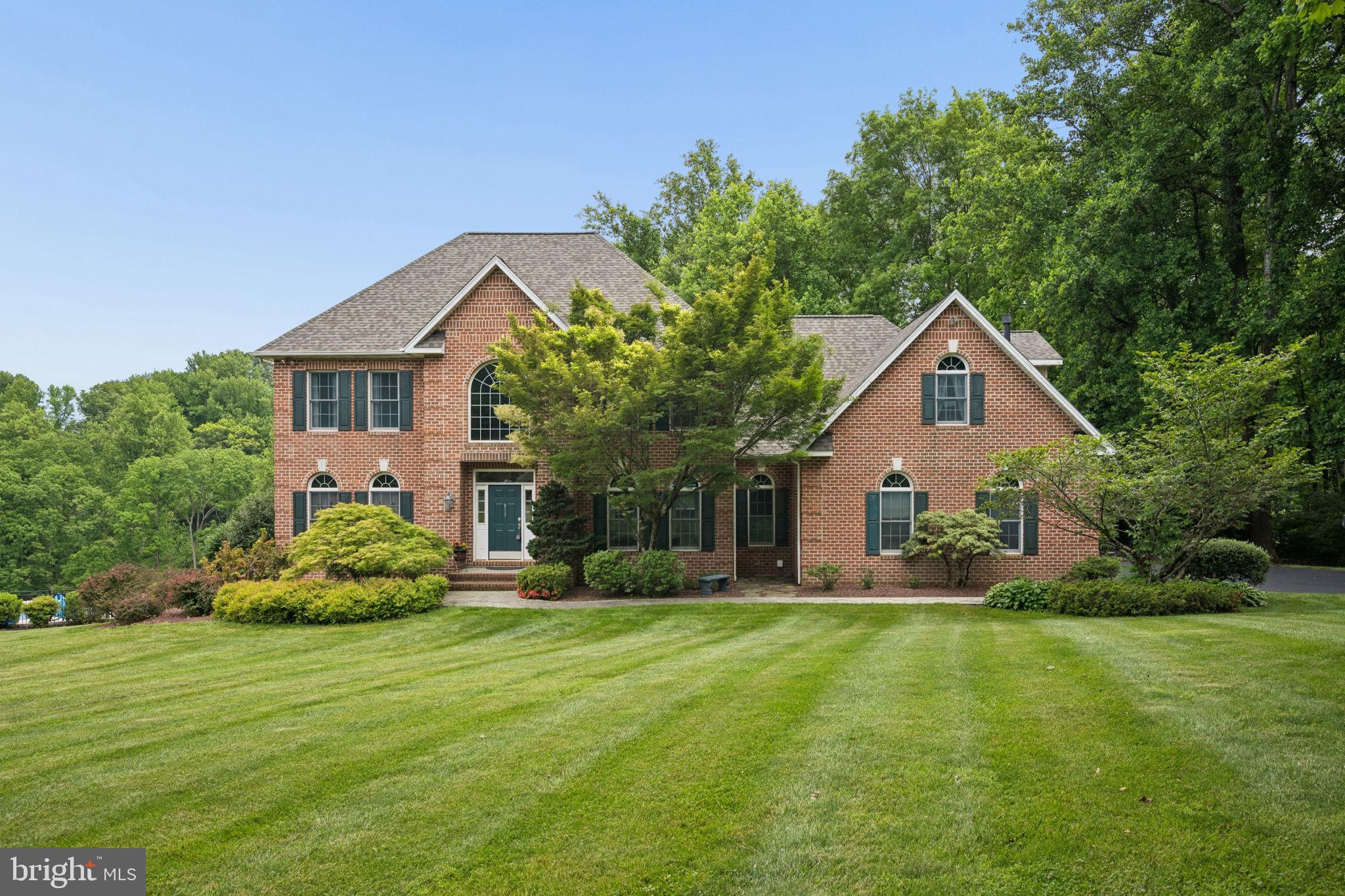 813 SAINT ANN DRIVE