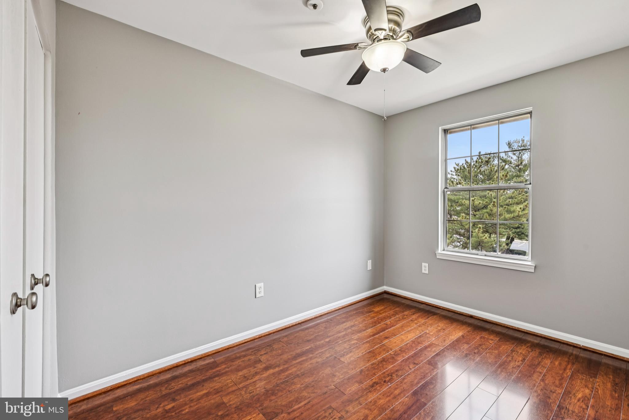 LONGMEAD CROSSING - Residential