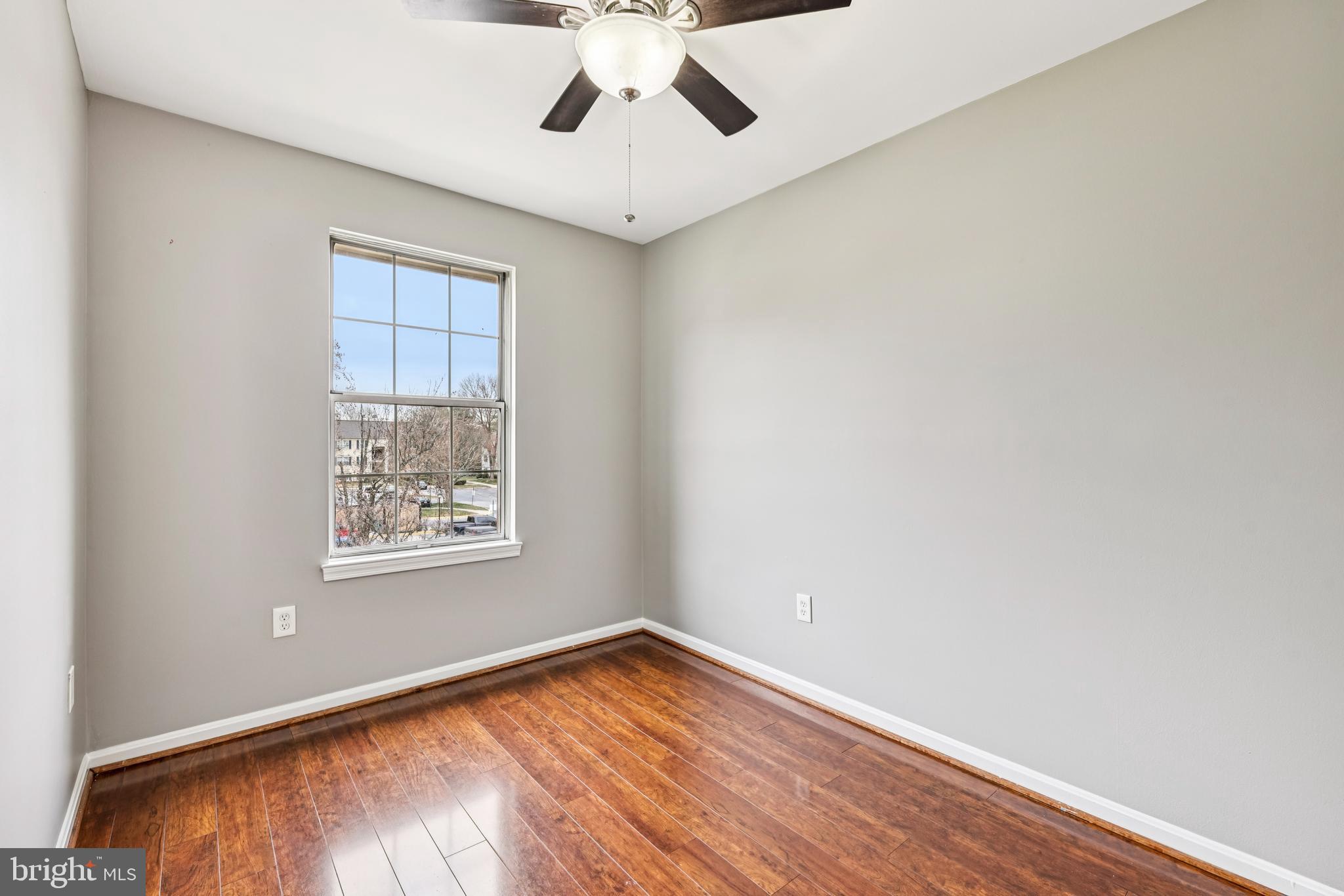 LONGMEAD CROSSING - Residential