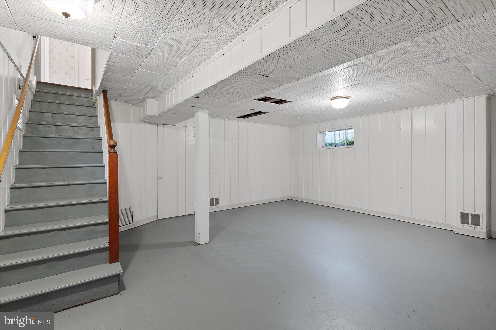 CHEVY CHASE VILLAGE - Residential