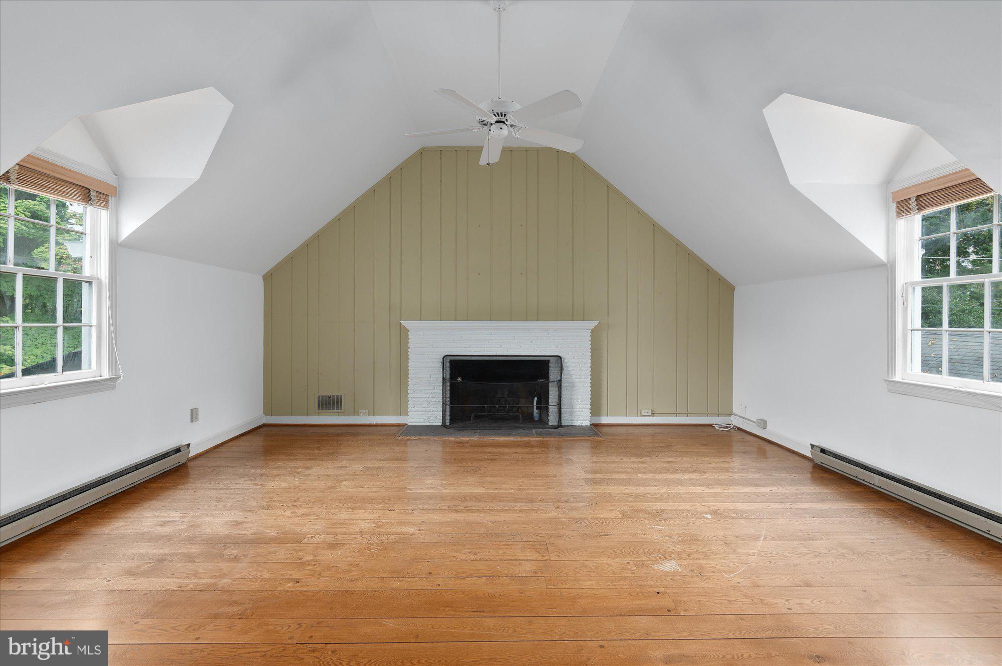 CHEVY CHASE VILLAGE - Residential