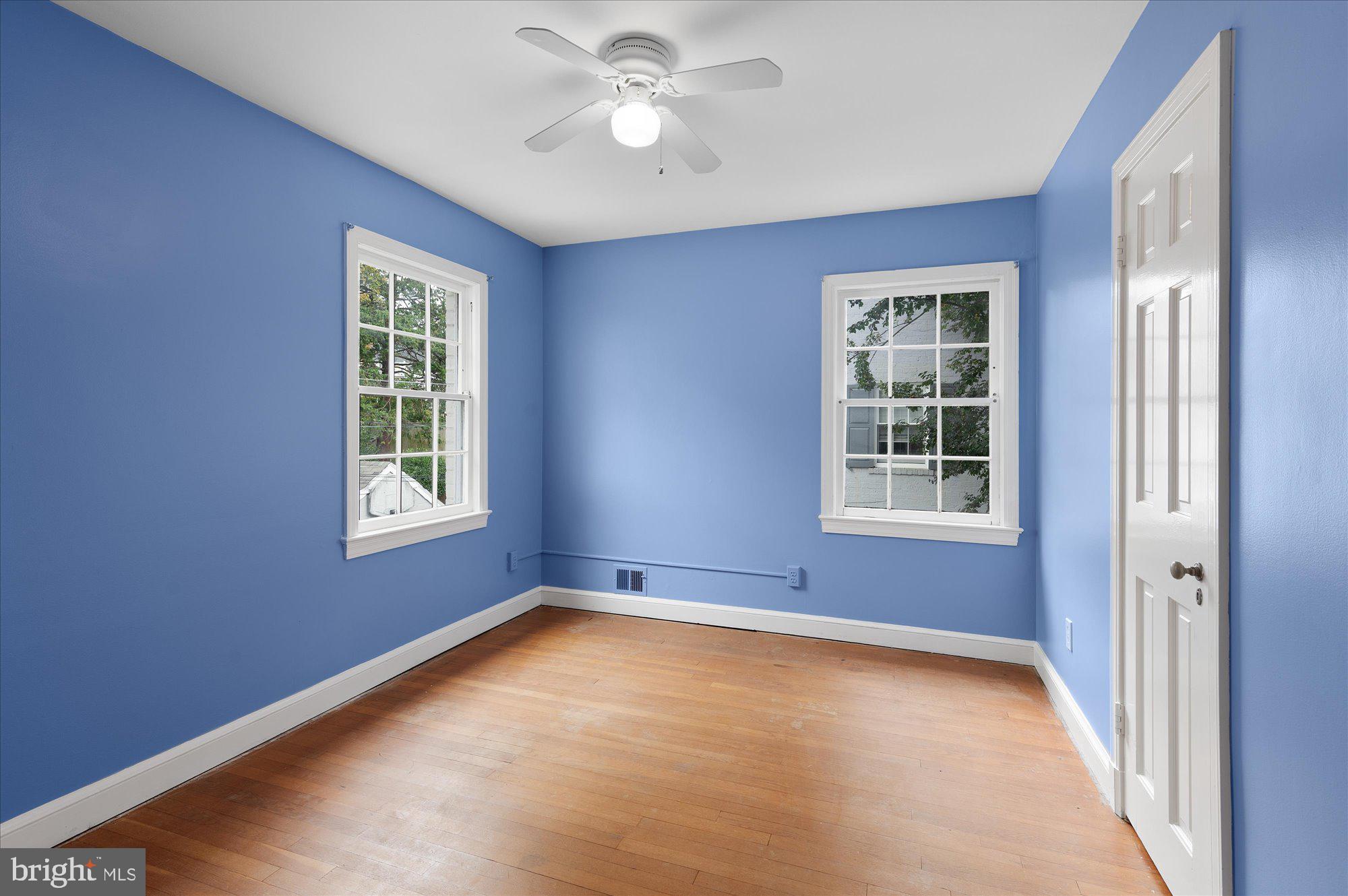 CHEVY CHASE VILLAGE - Residential