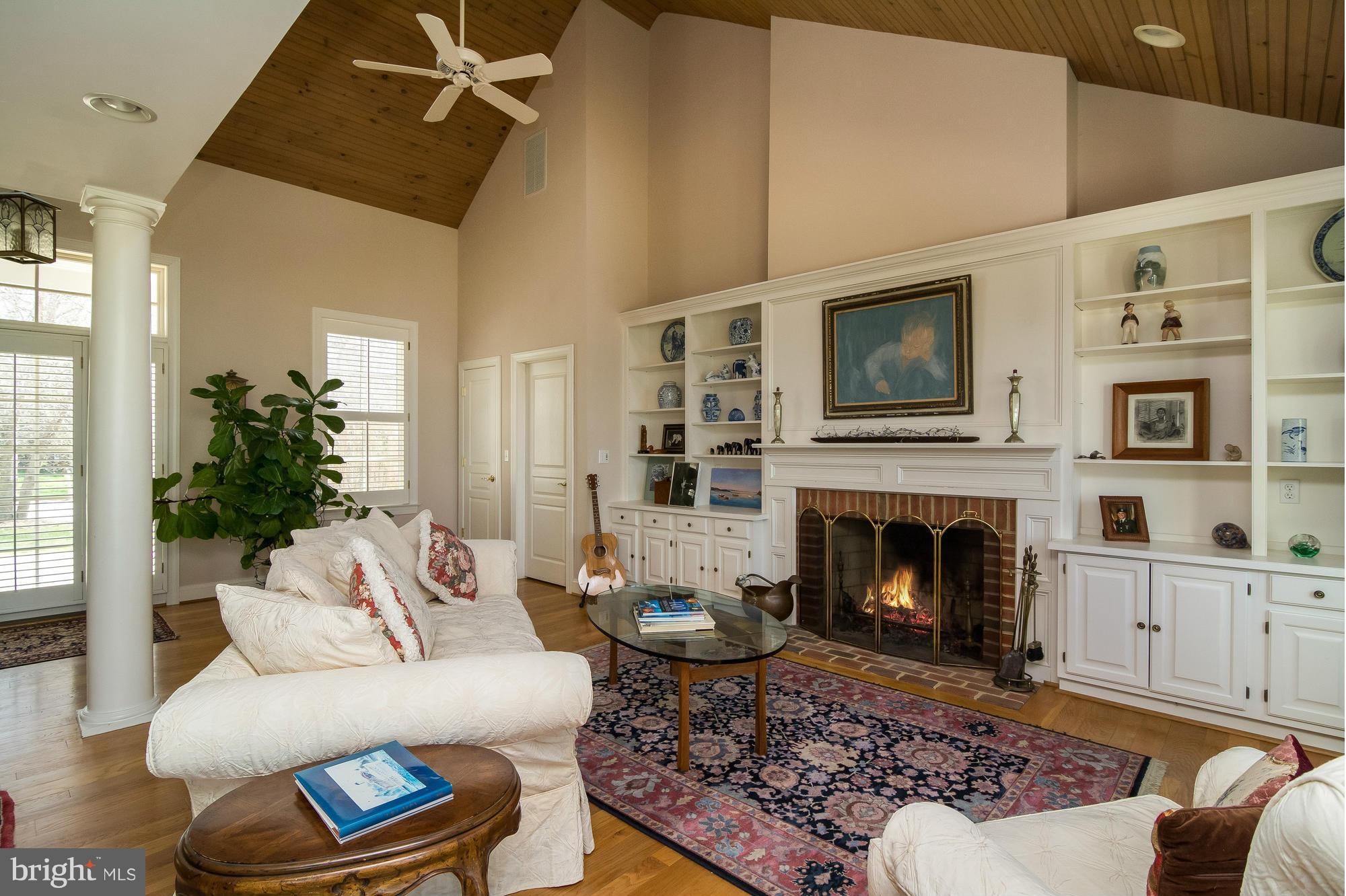 HILLSMERE ESTATES - Residential