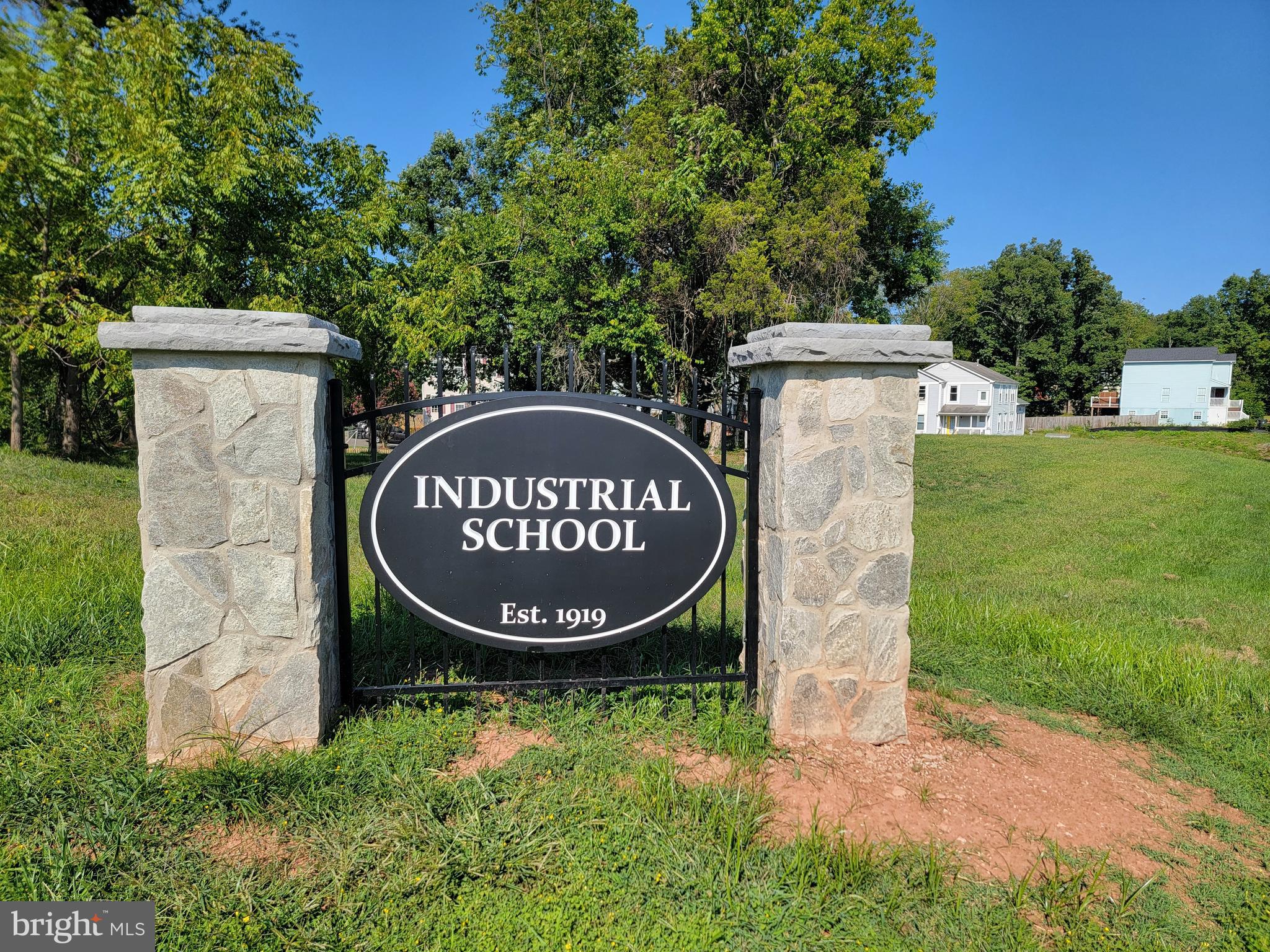 9657 OLD WELLINGTON ROAD