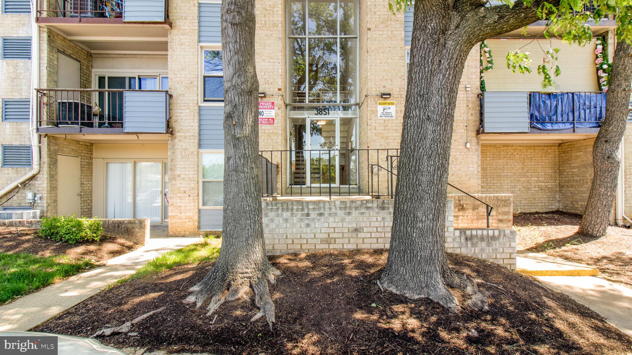 MARLOW TOWERS CONDOMINIUMS - Residential