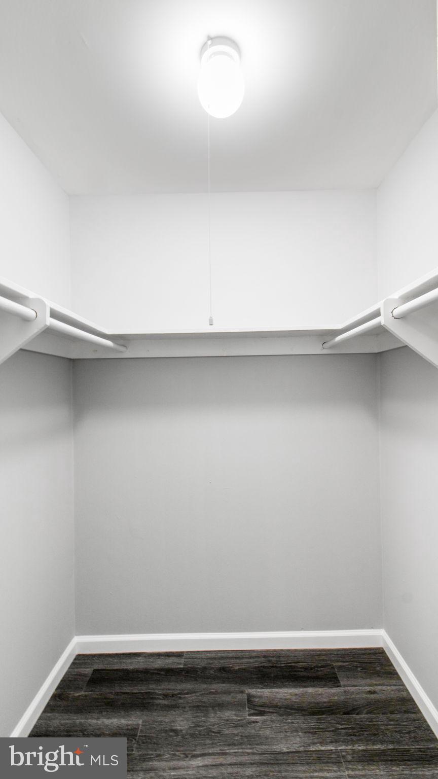 MARLOW TOWERS CONDOMINIUMS - Residential