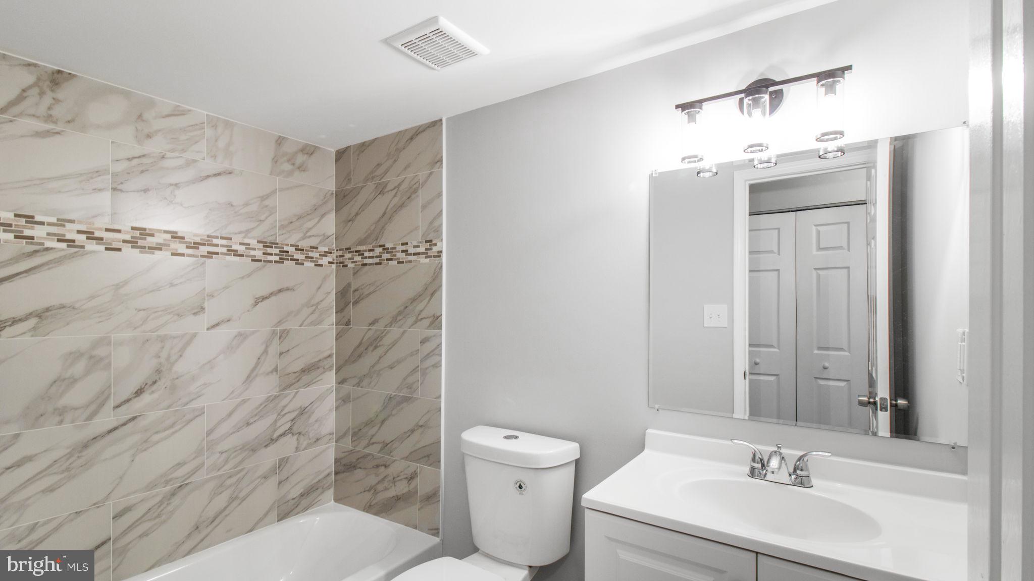 MARLOW TOWERS CONDOMINIUMS - Residential