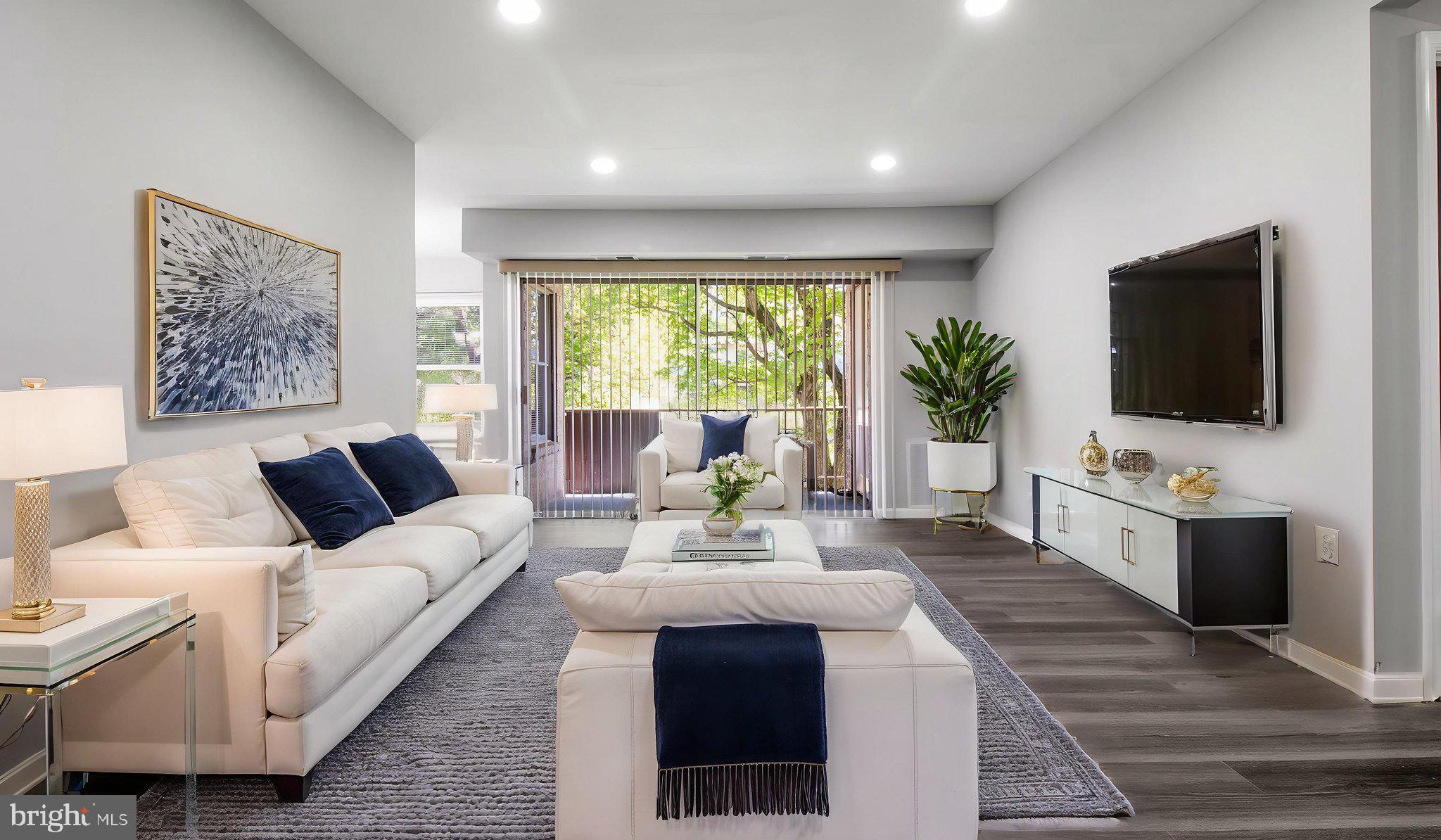 MARLOW TOWERS CONDOMINIUMS - Residential