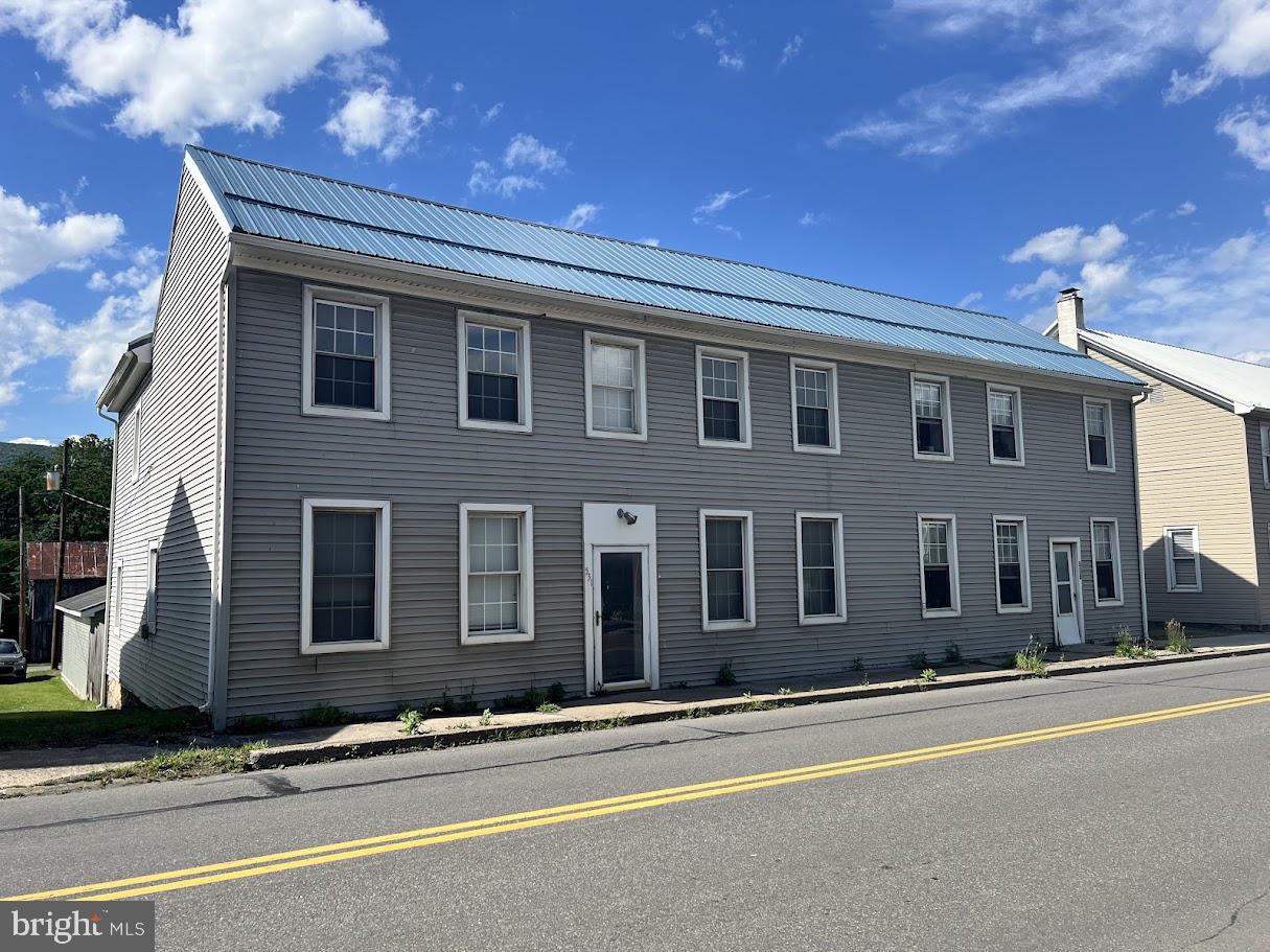 535 MAIN STREET