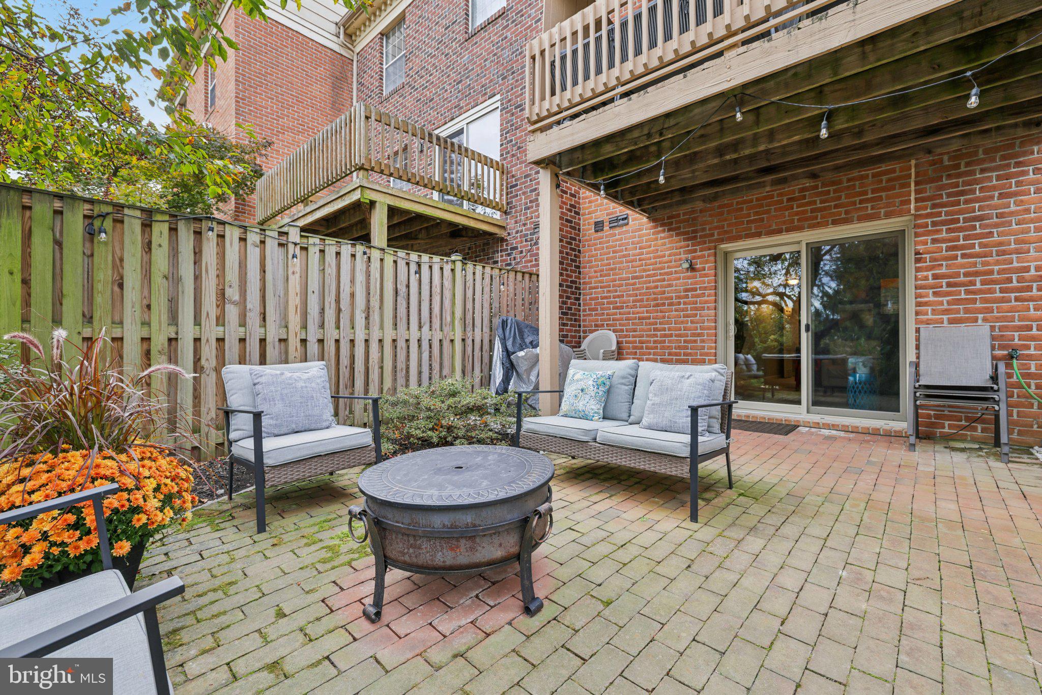 LOVETON FARMS - Residential