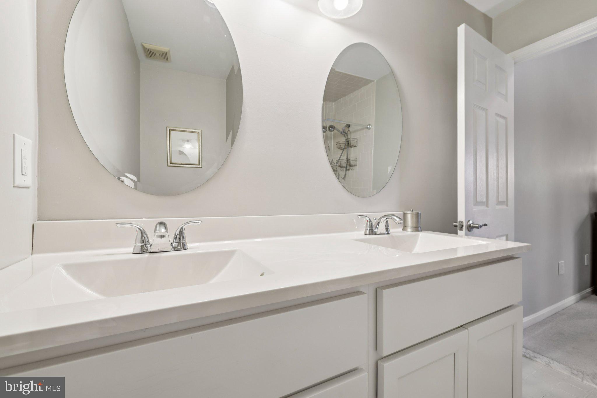 LOVETON FARMS - Residential