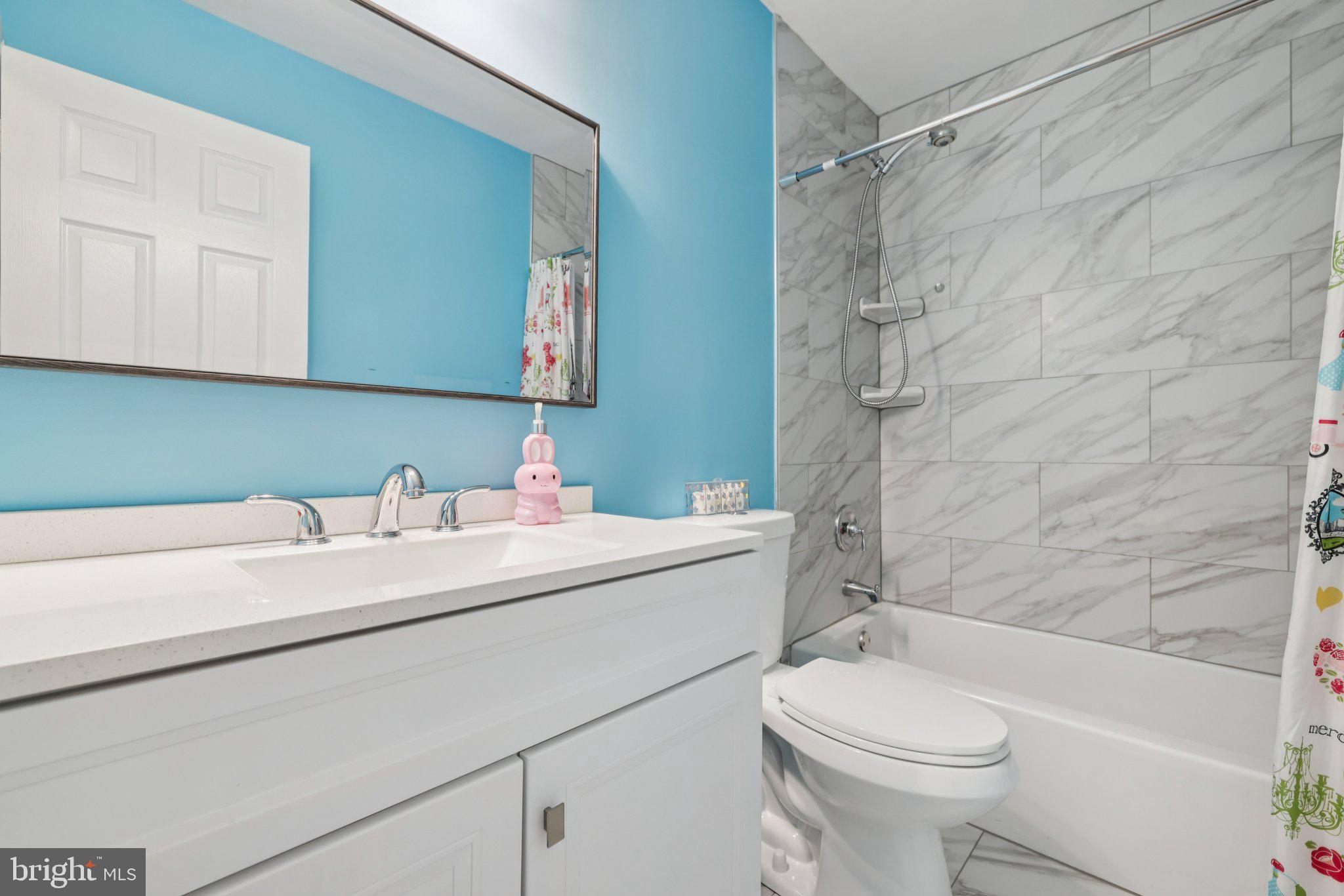 LOVETON FARMS - Residential