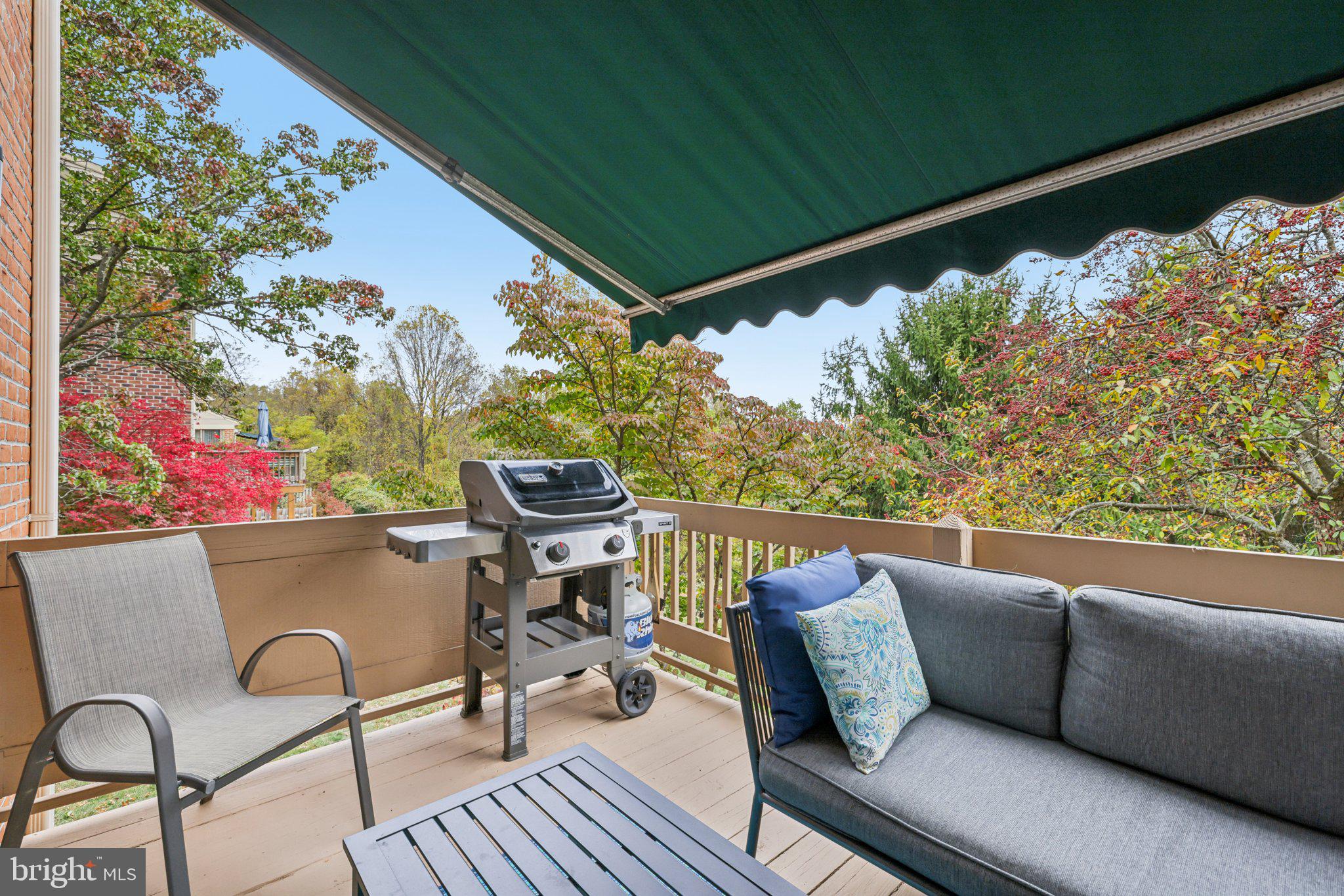 LOVETON FARMS - Residential